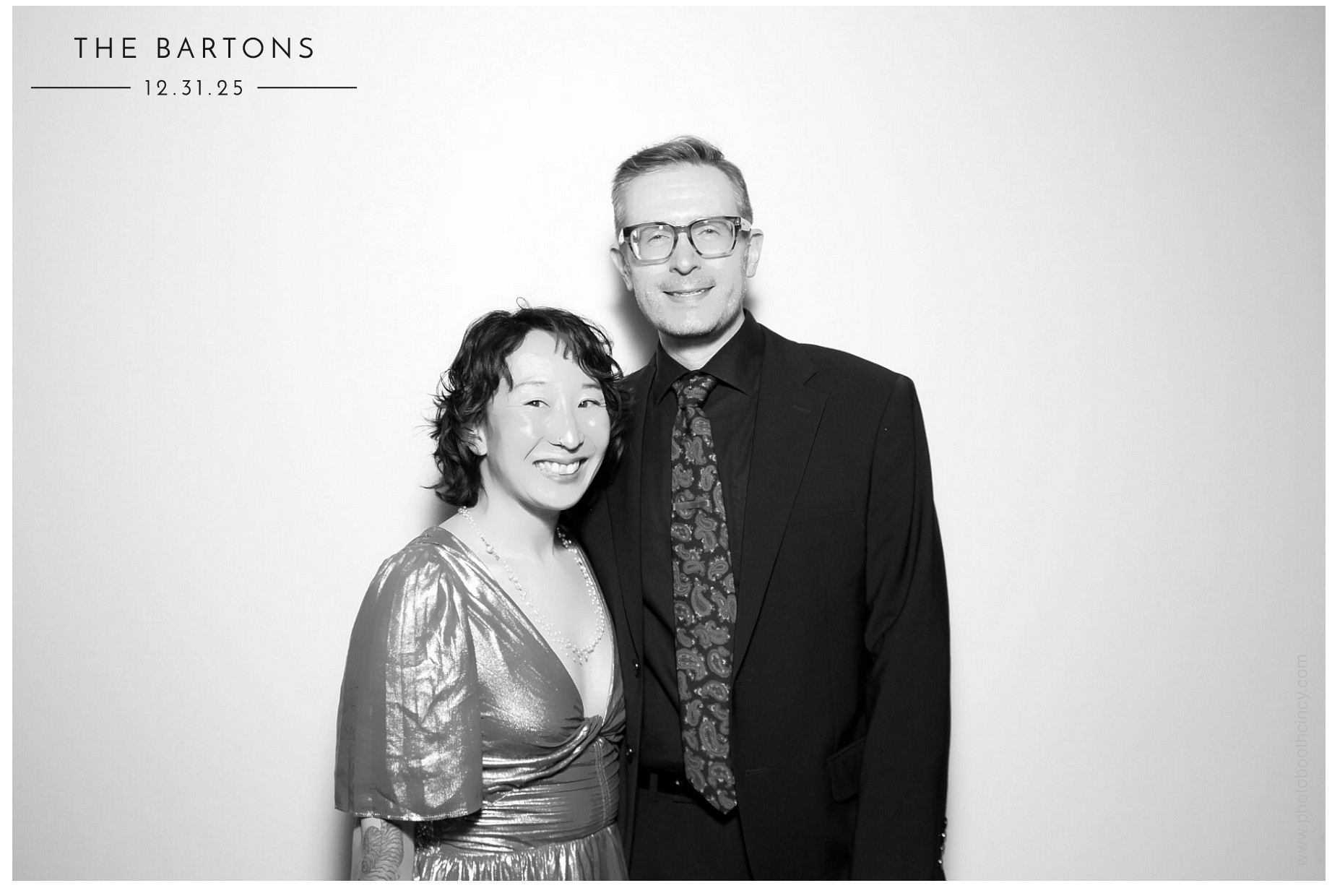 The Bartons | View more photos from the event at gallery.photoboothcincy.com/u/PhotoBoothCincy/The-Bartons