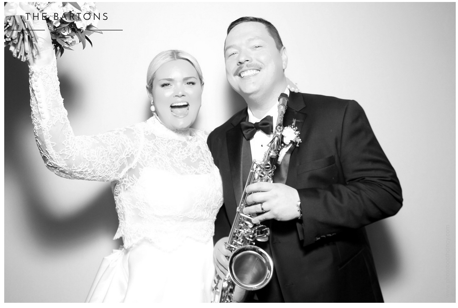 The Bartons | View more photos from the event at gallery.photoboothcincy.com/u/PhotoBoothCincy/The-Bartons