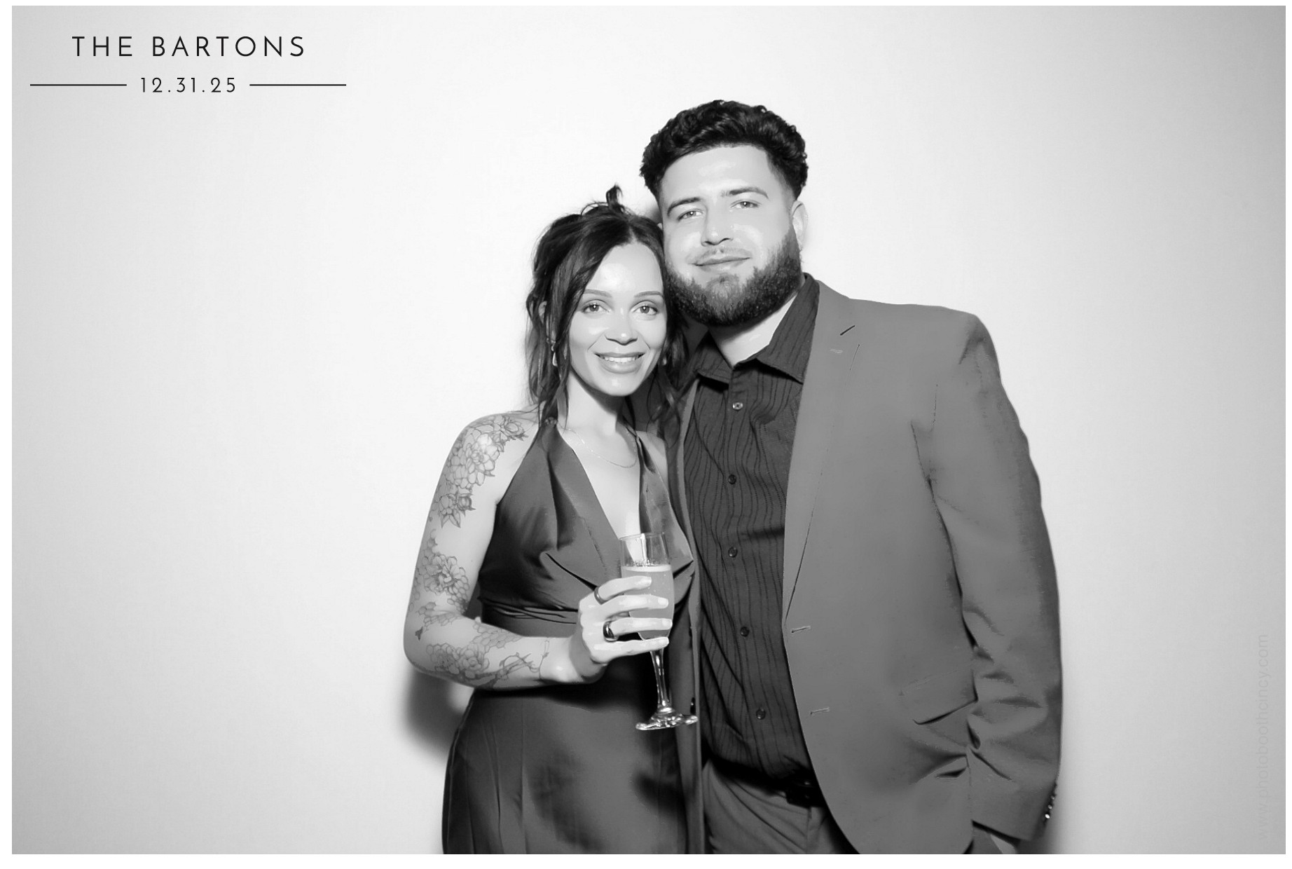 The Bartons | View more photos from the event at gallery.photoboothcincy.com/u/PhotoBoothCincy/The-Bartons