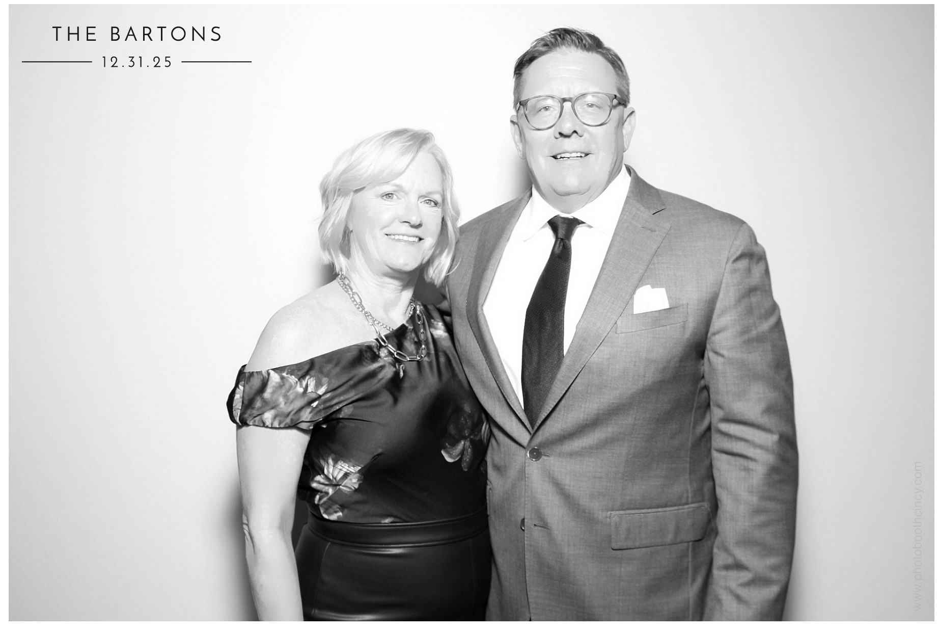 The Bartons | View more photos from the event at gallery.photoboothcincy.com/u/PhotoBoothCincy/The-Bartons