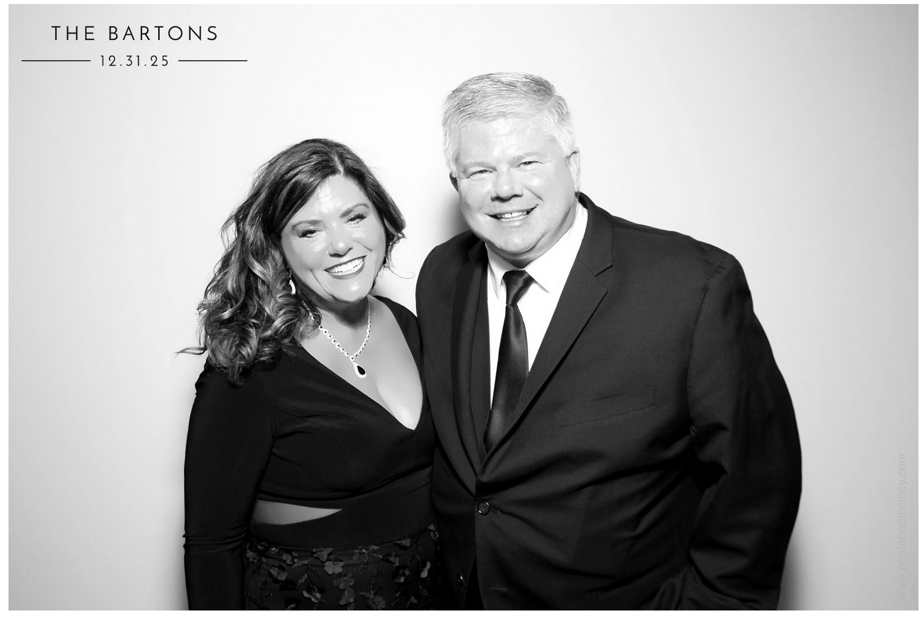 The Bartons | View more photos from the event at gallery.photoboothcincy.com/u/PhotoBoothCincy/The-Bartons