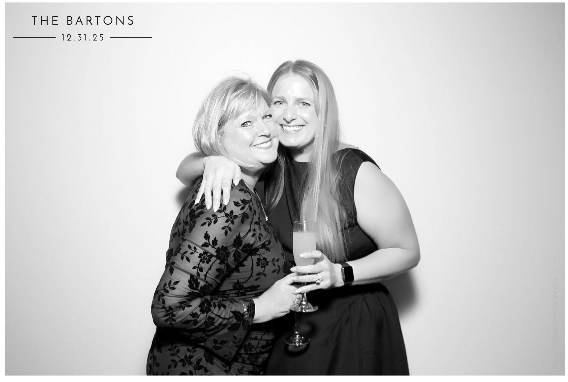 The Bartons | View more photos from the event at gallery.photoboothcincy.com/u/PhotoBoothCincy/The-Bartons