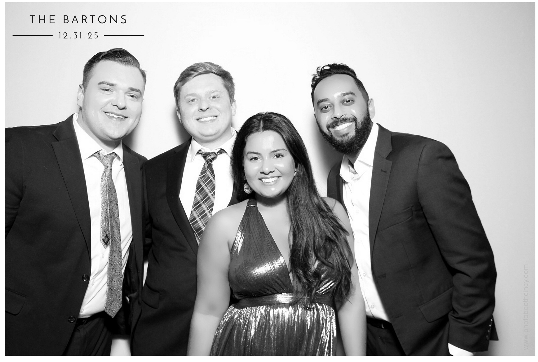 The Bartons | View more photos from the event at gallery.photoboothcincy.com/u/PhotoBoothCincy/The-Bartons