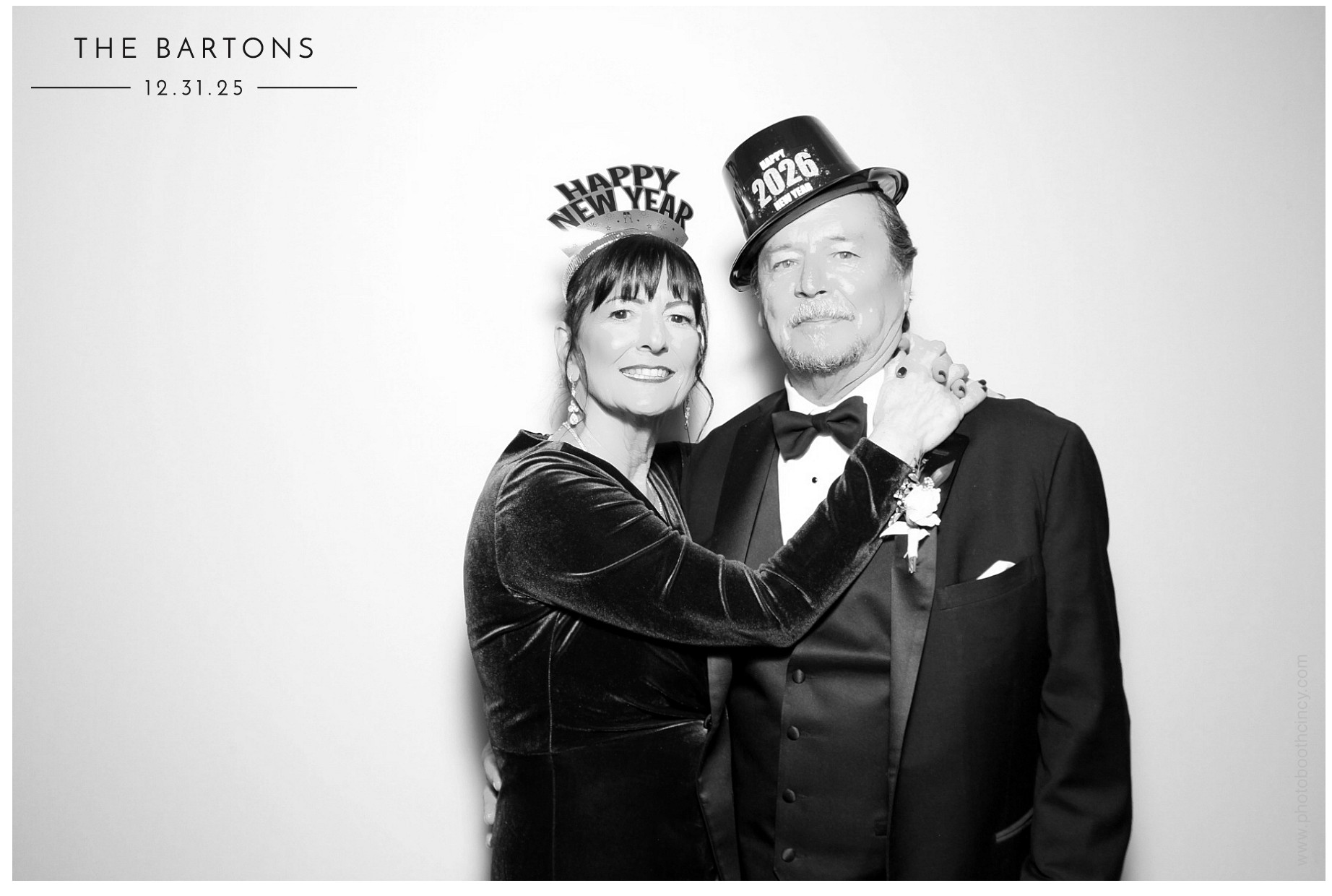 The Bartons | View more photos from the event at gallery.photoboothcincy.com/u/PhotoBoothCincy/The-Bartons