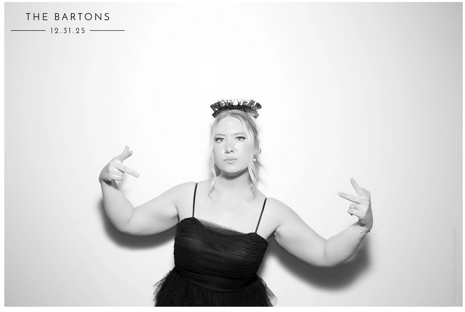 The Bartons | View more photos from the event at gallery.photoboothcincy.com/u/PhotoBoothCincy/The-Bartons