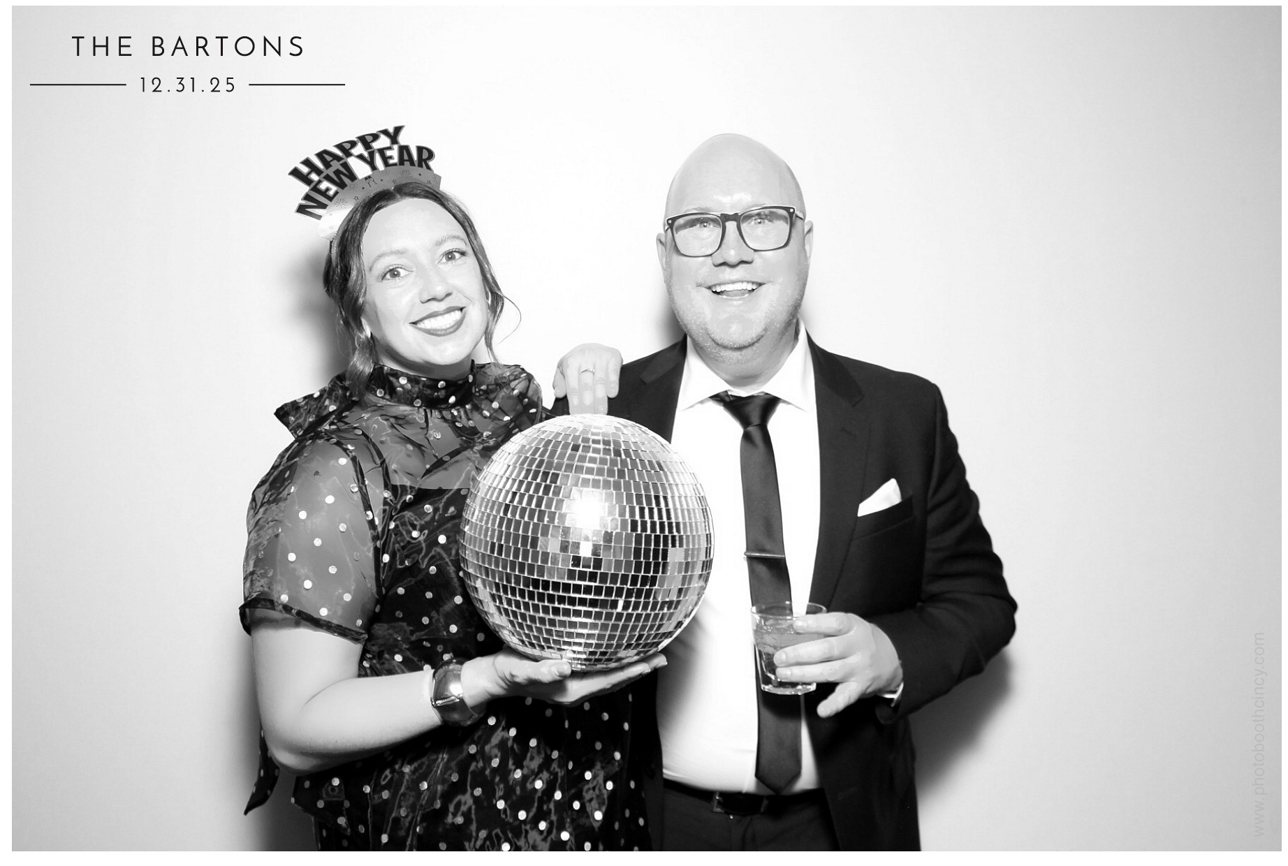 The Bartons | View more photos from the event at gallery.photoboothcincy.com/u/PhotoBoothCincy/The-Bartons