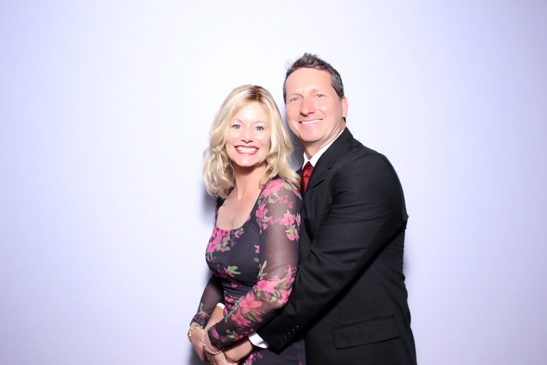 The Bartons | View more photos from the event at gallery.photoboothcincy.com/u/PhotoBoothCincy/The-Bartons