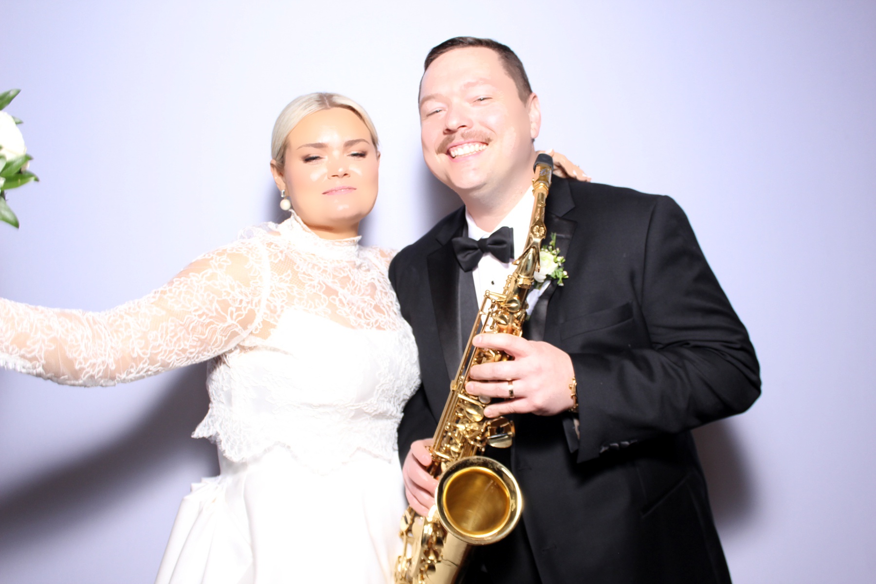 The Bartons | View more photos from the event at gallery.photoboothcincy.com/u/PhotoBoothCincy/The-Bartons