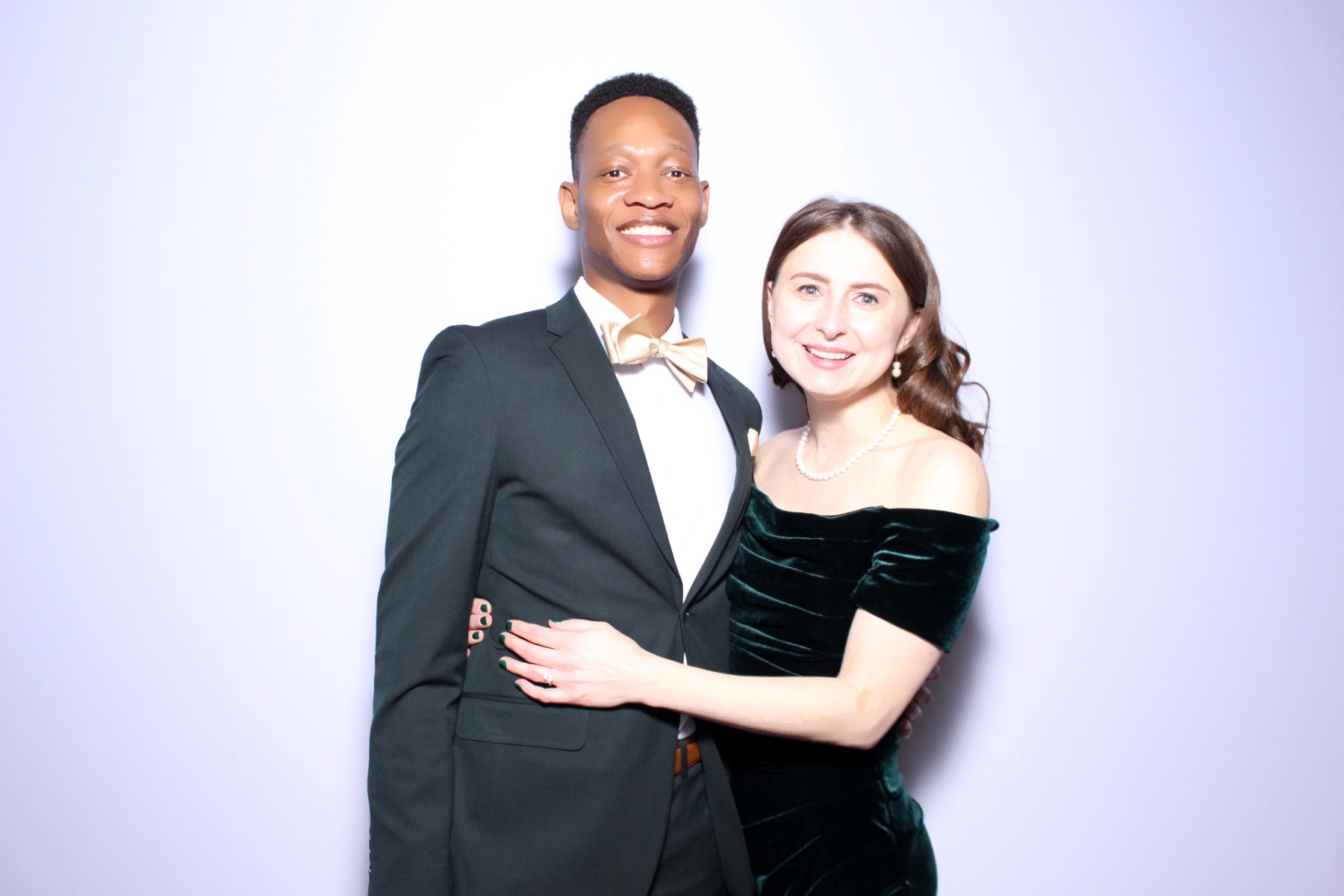 The Bartons | View more photos from the event at gallery.photoboothcincy.com/u/PhotoBoothCincy/The-Bartons