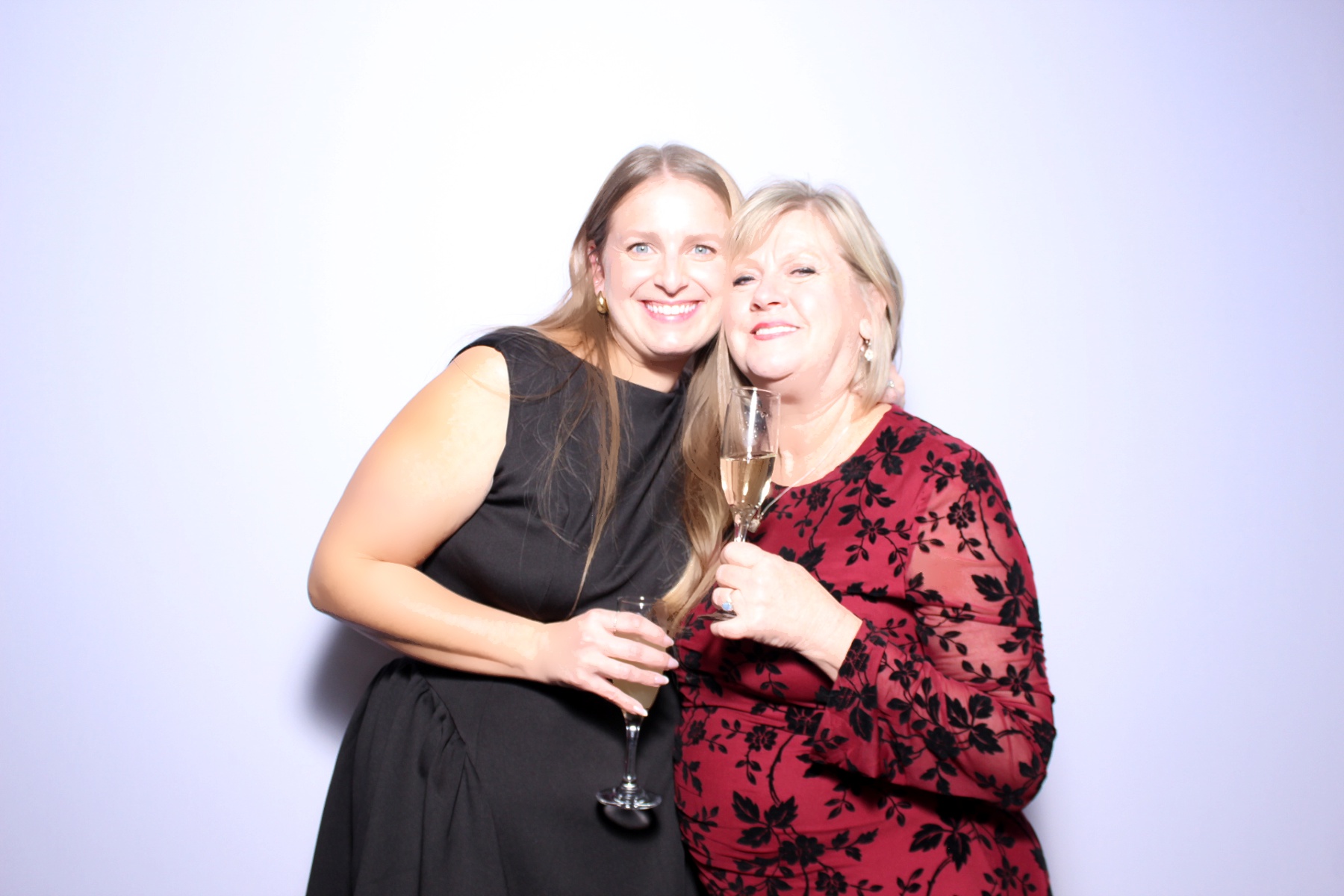The Bartons | View more photos from the event at gallery.photoboothcincy.com/u/PhotoBoothCincy/The-Bartons