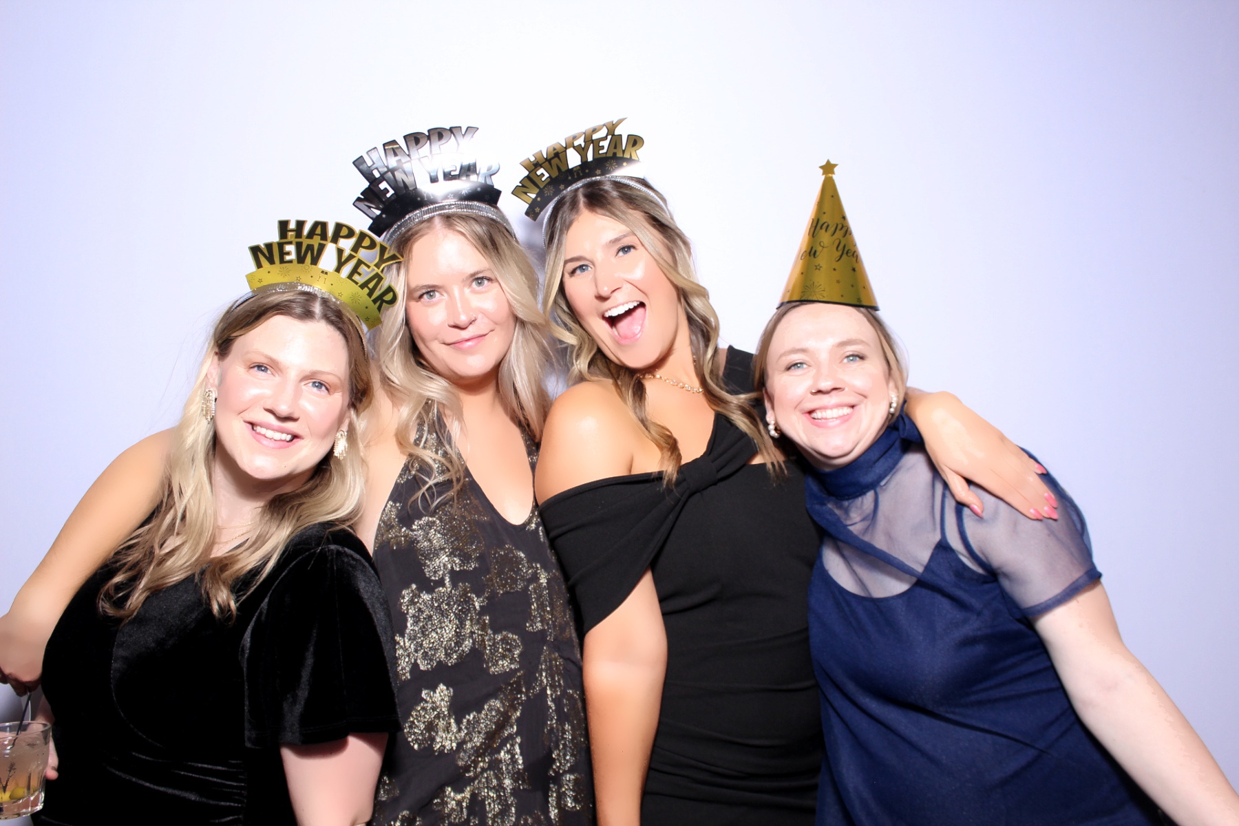 The Bartons | View more photos from the event at gallery.photoboothcincy.com/u/PhotoBoothCincy/The-Bartons
