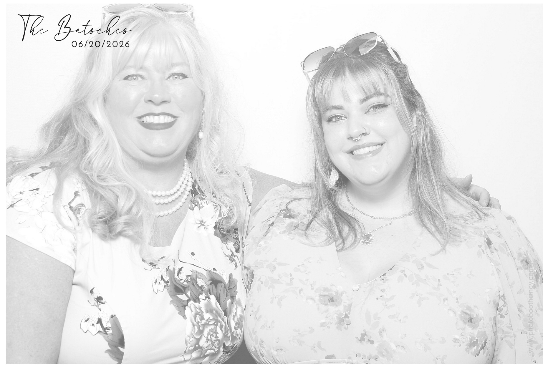 The Batsches | View more photos from the event at gallery.photoboothcincy.com/u/PhotoBoothCincy/The-Batsches