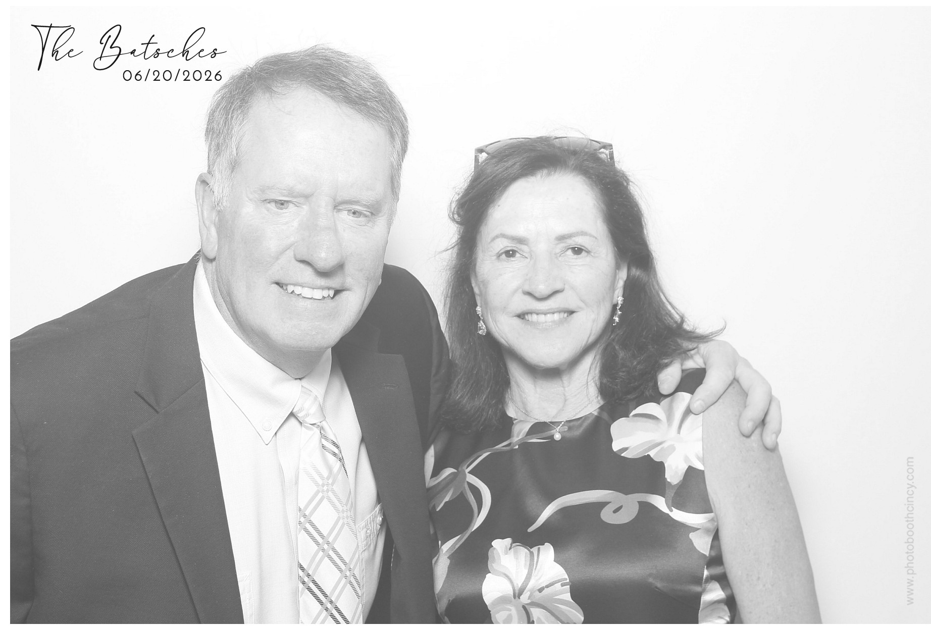 The Batsches | View more photos from the event at gallery.photoboothcincy.com/u/PhotoBoothCincy/The-Batsches