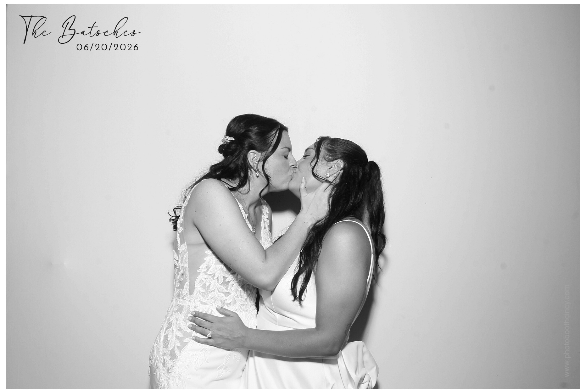 The Batsches | View more photos from the event at gallery.photoboothcincy.com/u/PhotoBoothCincy/The-Batsches