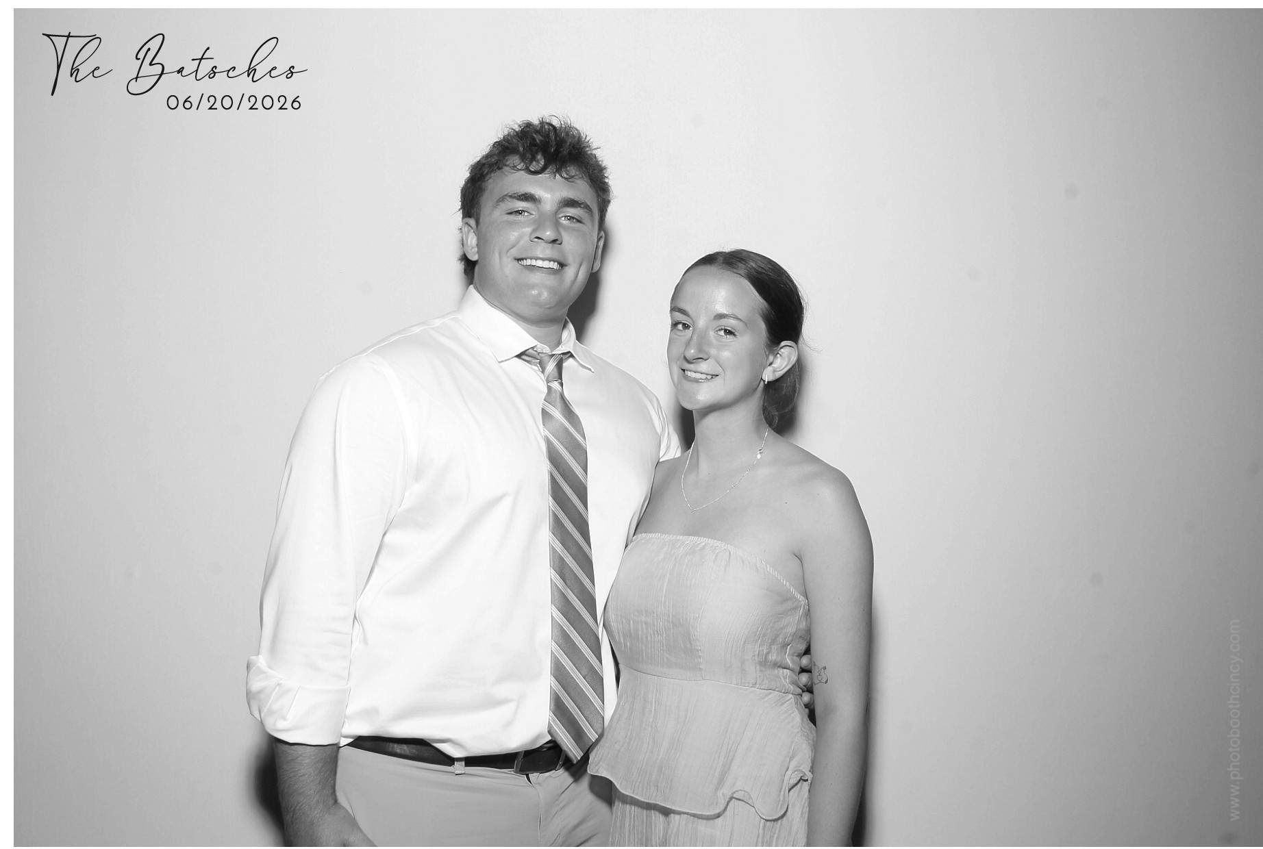 The Batsches | View more photos from the event at gallery.photoboothcincy.com/u/PhotoBoothCincy/The-Batsches