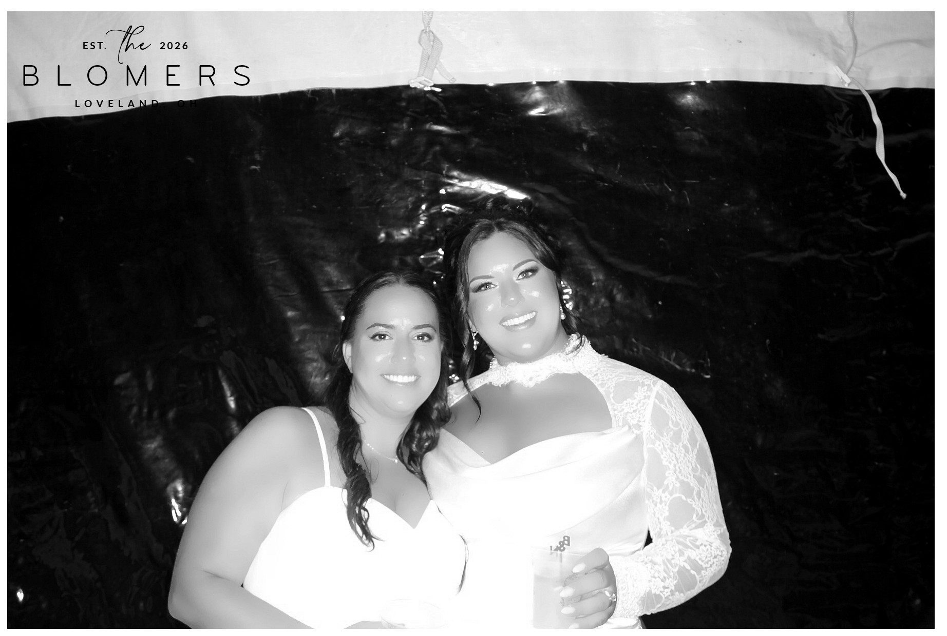 The Blomers | View more photos from the event at gallery.photoboothcincy.com/u/PhotoBoothCincy/The-Blomers