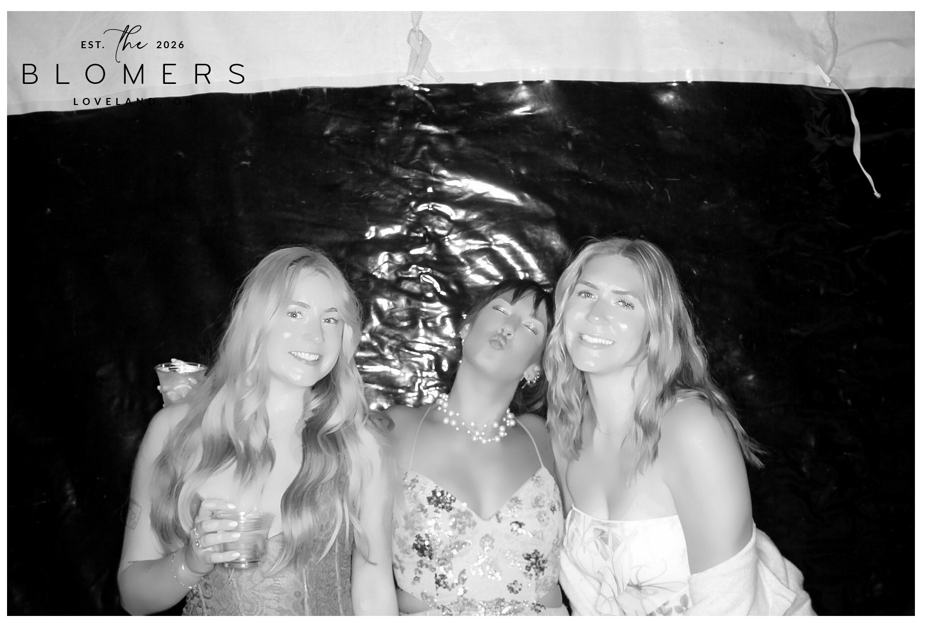 The Blomers | View more photos from the event at gallery.photoboothcincy.com/u/PhotoBoothCincy/The-Blomers