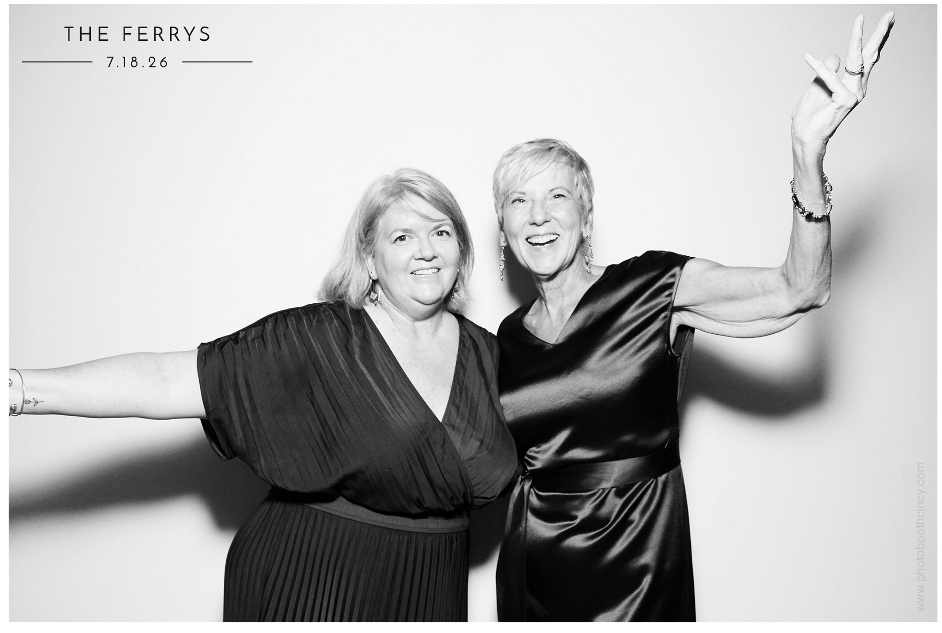 The Ferrys | View more photos from the event at gallery.photoboothcincy.com/u/PhotoBoothCincy/The-Ferrys