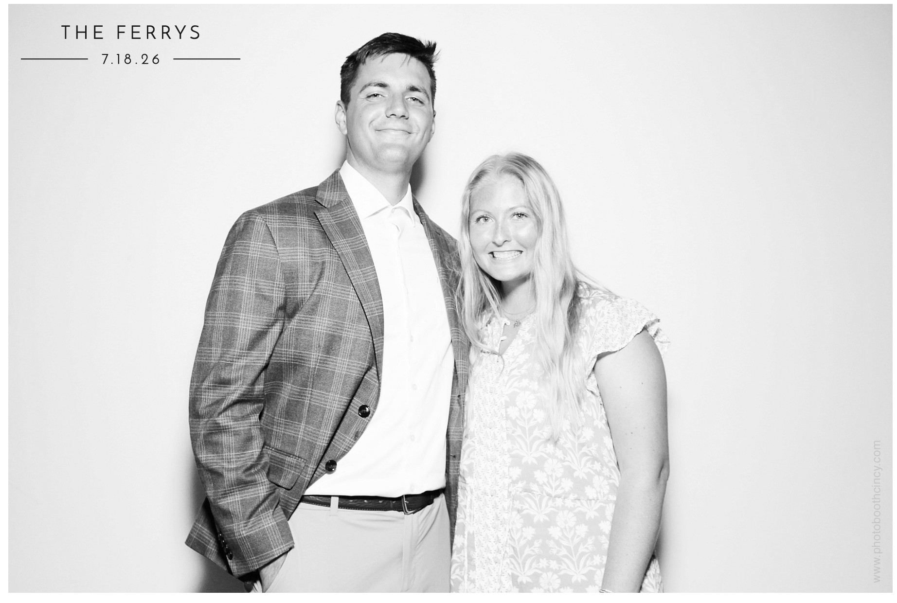 The Ferrys | View more photos from the event at gallery.photoboothcincy.com/u/PhotoBoothCincy/The-Ferrys