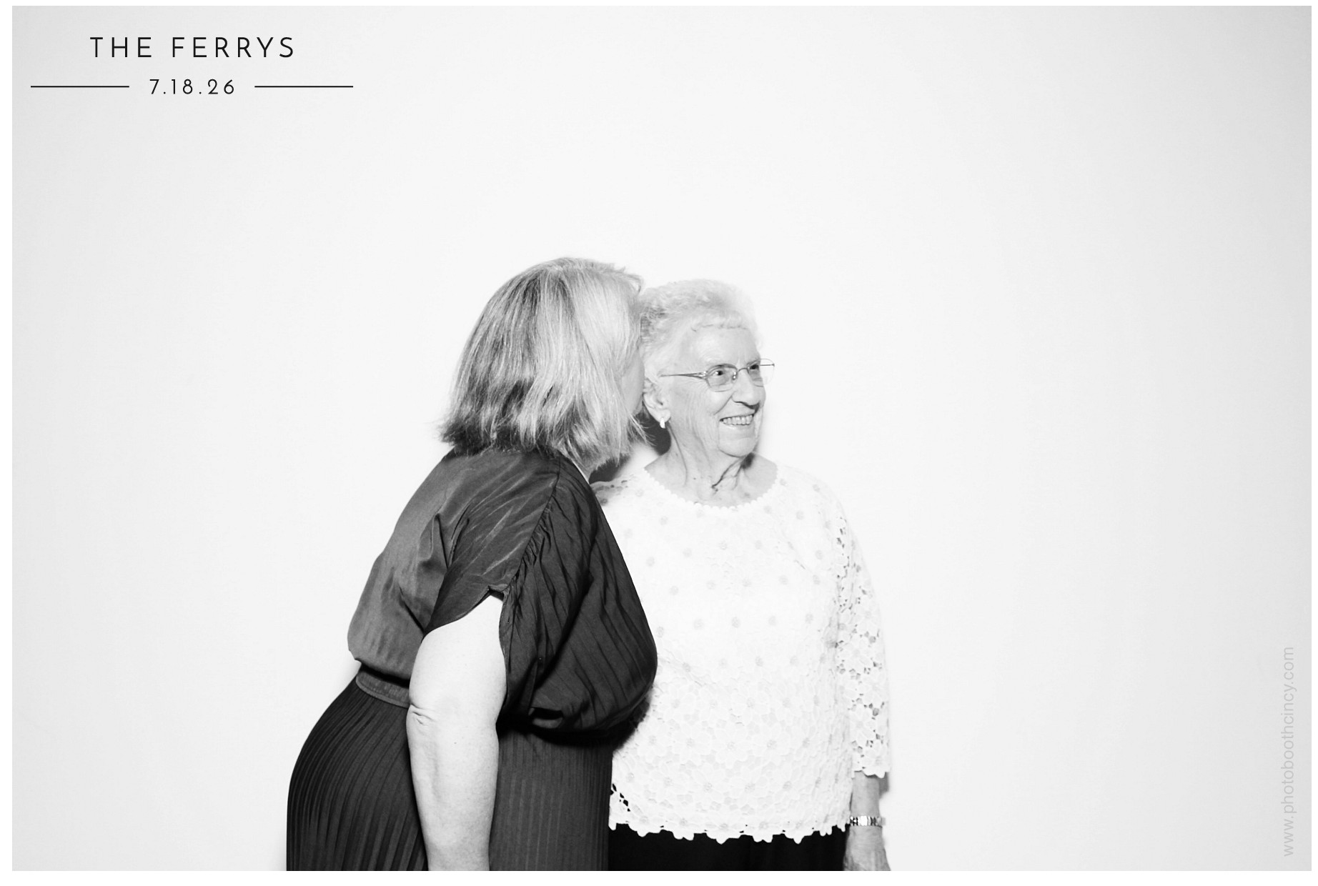 The Ferrys | View more photos from the event at gallery.photoboothcincy.com/u/PhotoBoothCincy/The-Ferrys