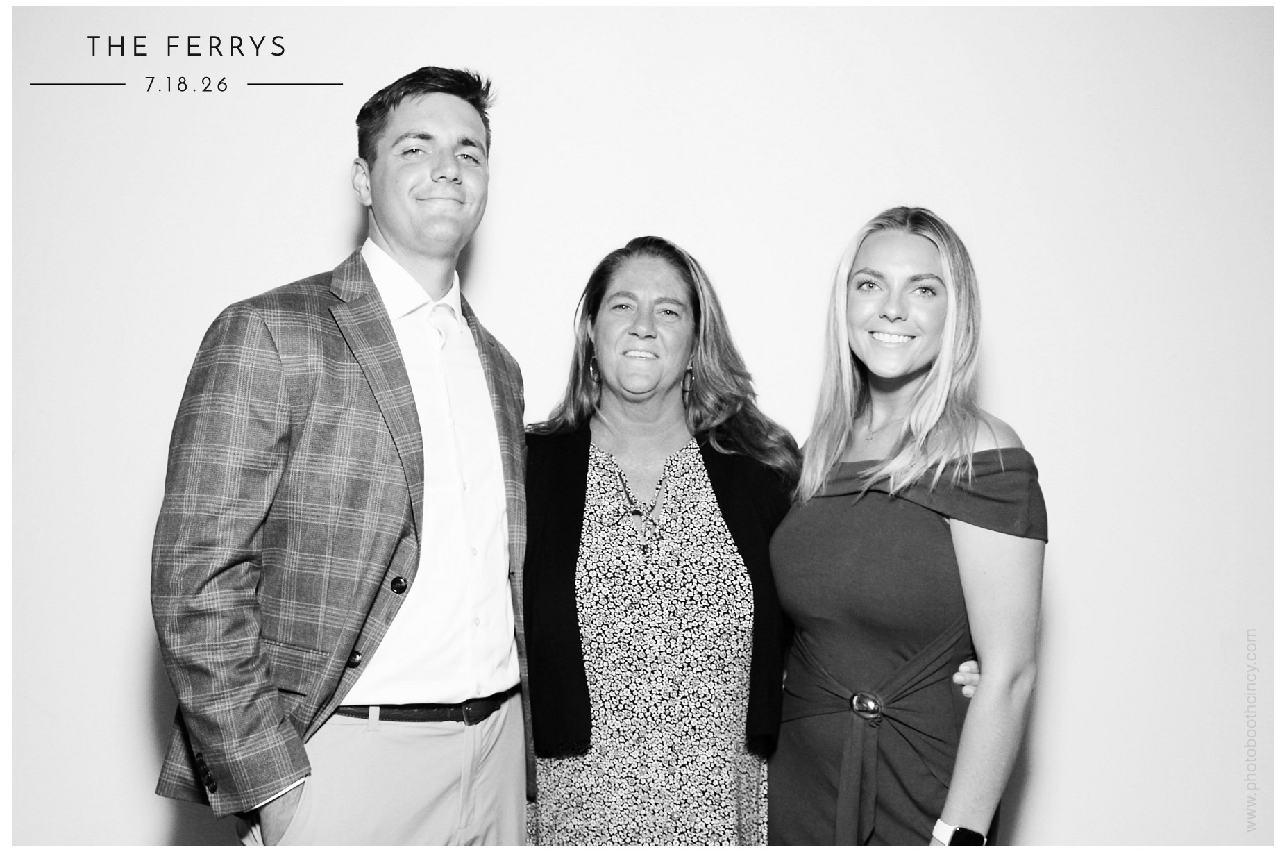 The Ferrys | View more photos from the event at gallery.photoboothcincy.com/u/PhotoBoothCincy/The-Ferrys
