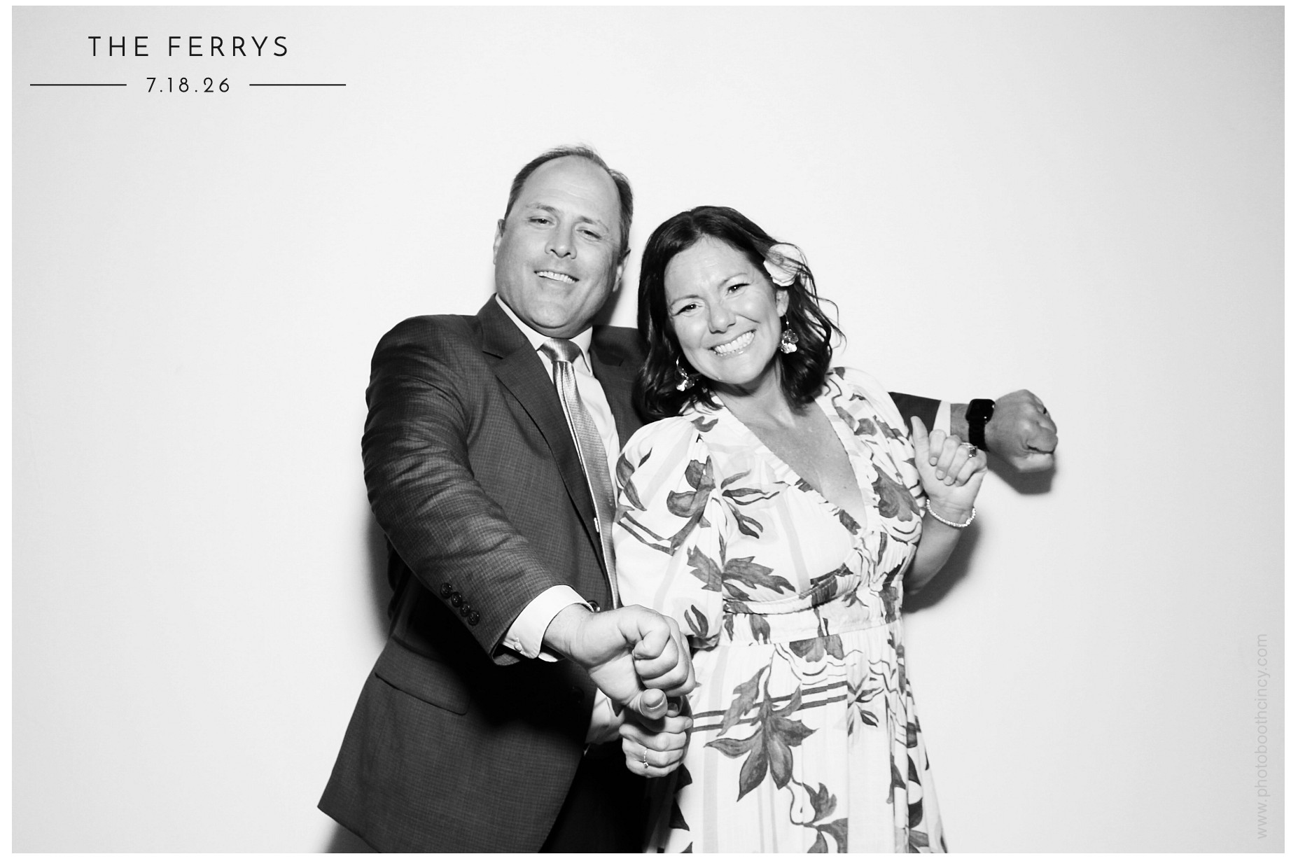 The Ferrys | View more photos from the event at gallery.photoboothcincy.com/u/PhotoBoothCincy/The-Ferrys