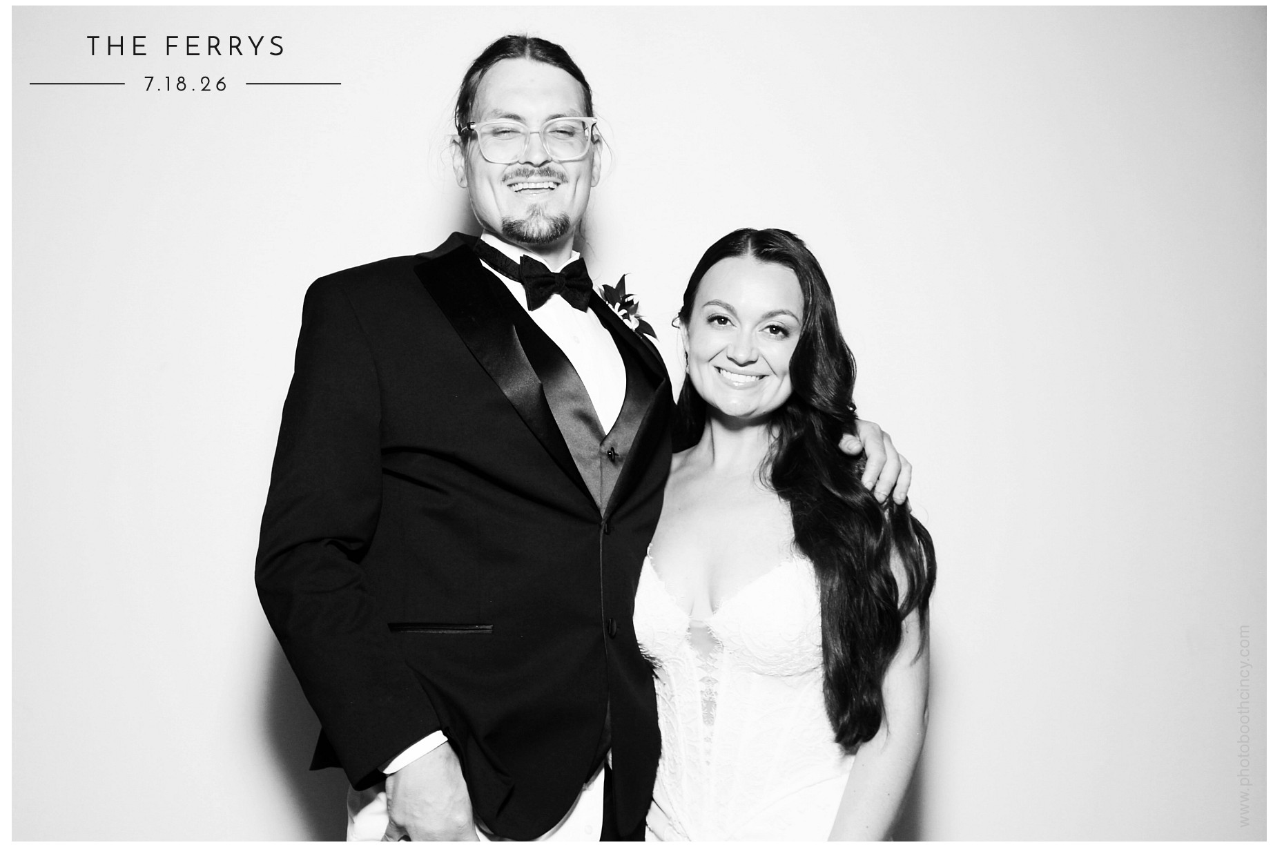 The Ferrys | View more photos from the event at gallery.photoboothcincy.com/u/PhotoBoothCincy/The-Ferrys