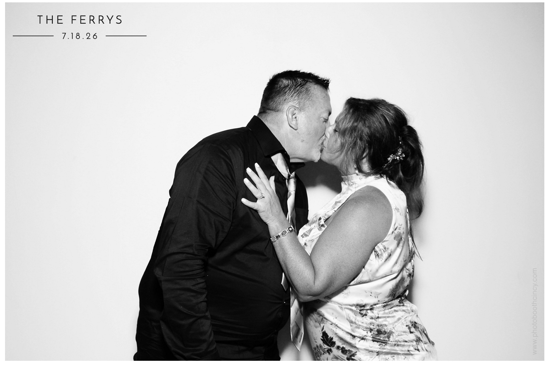 The Ferrys | View more photos from the event at gallery.photoboothcincy.com/u/PhotoBoothCincy/The-Ferrys