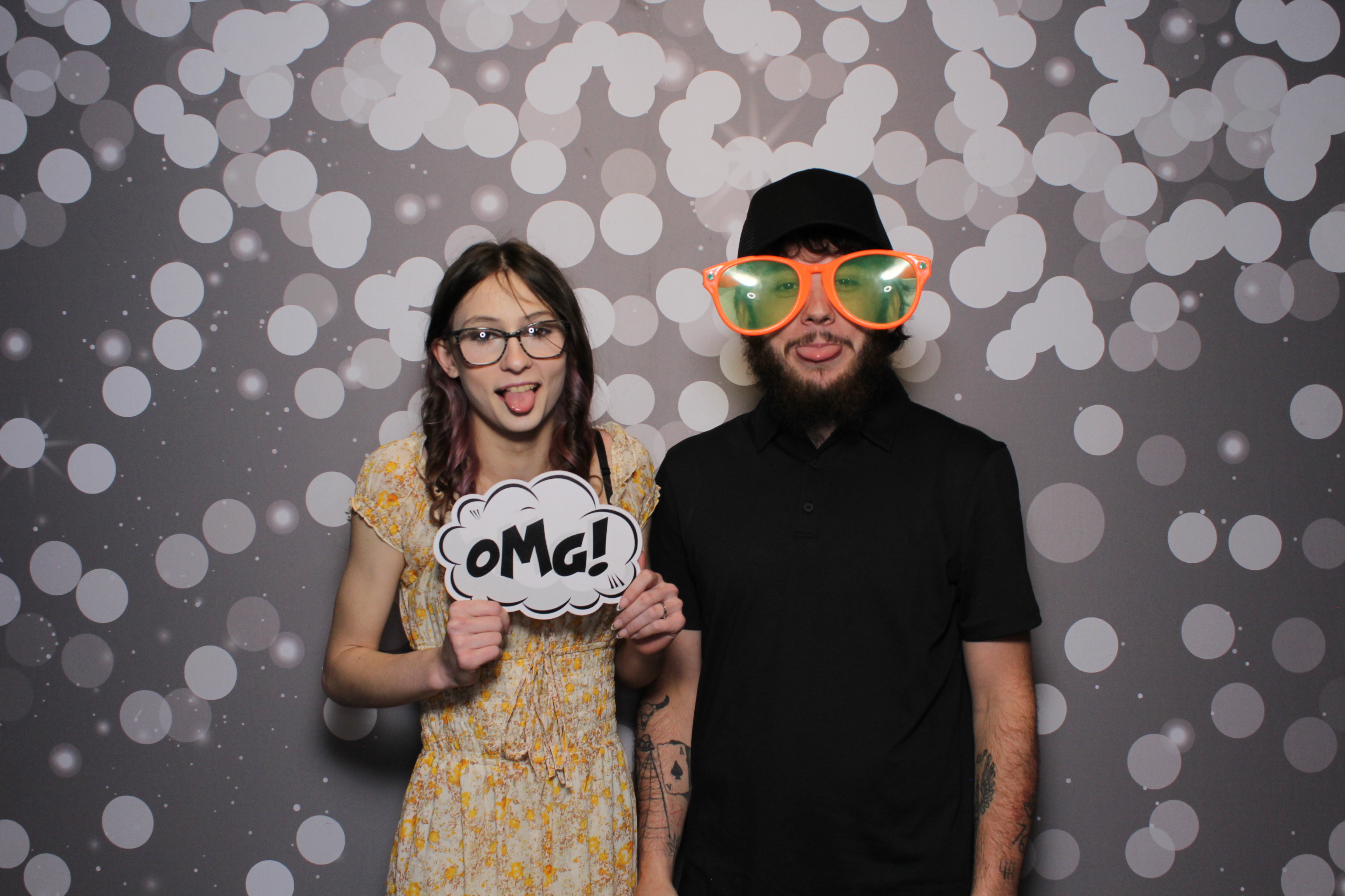 The Floyd's Reception | View more photos from the event at gallery.photoboothcincy.com/u/PhotoBoothCincy/The-Floyds-Reception