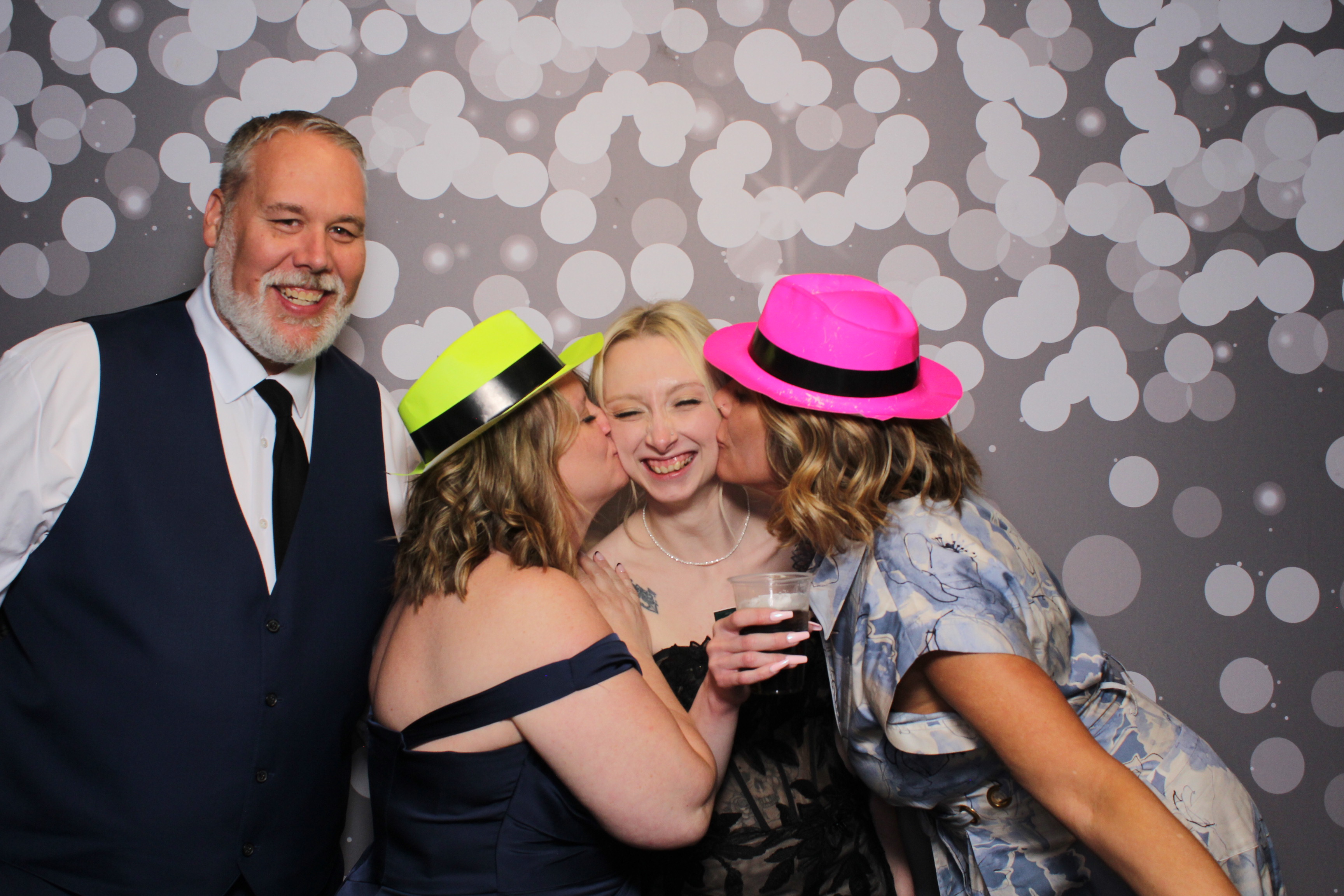 The Floyd's Reception | View more photos from the event at gallery.photoboothcincy.com/u/PhotoBoothCincy/The-Floyds-Reception