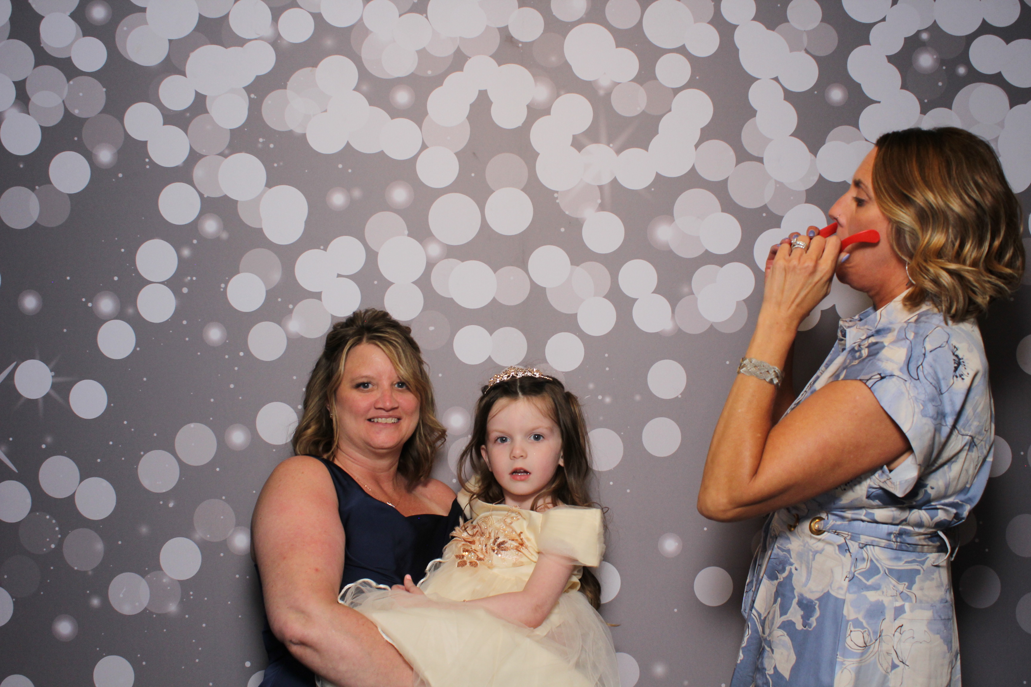 The Floyd's Reception | View more photos from the event at gallery.photoboothcincy.com/u/PhotoBoothCincy/The-Floyds-Reception