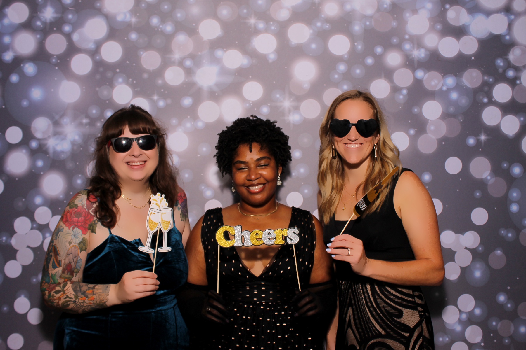 The Givys | View more photos from the event at gallery.photoboothcincy.com/u/PhotoBoothCincy/The-Givys