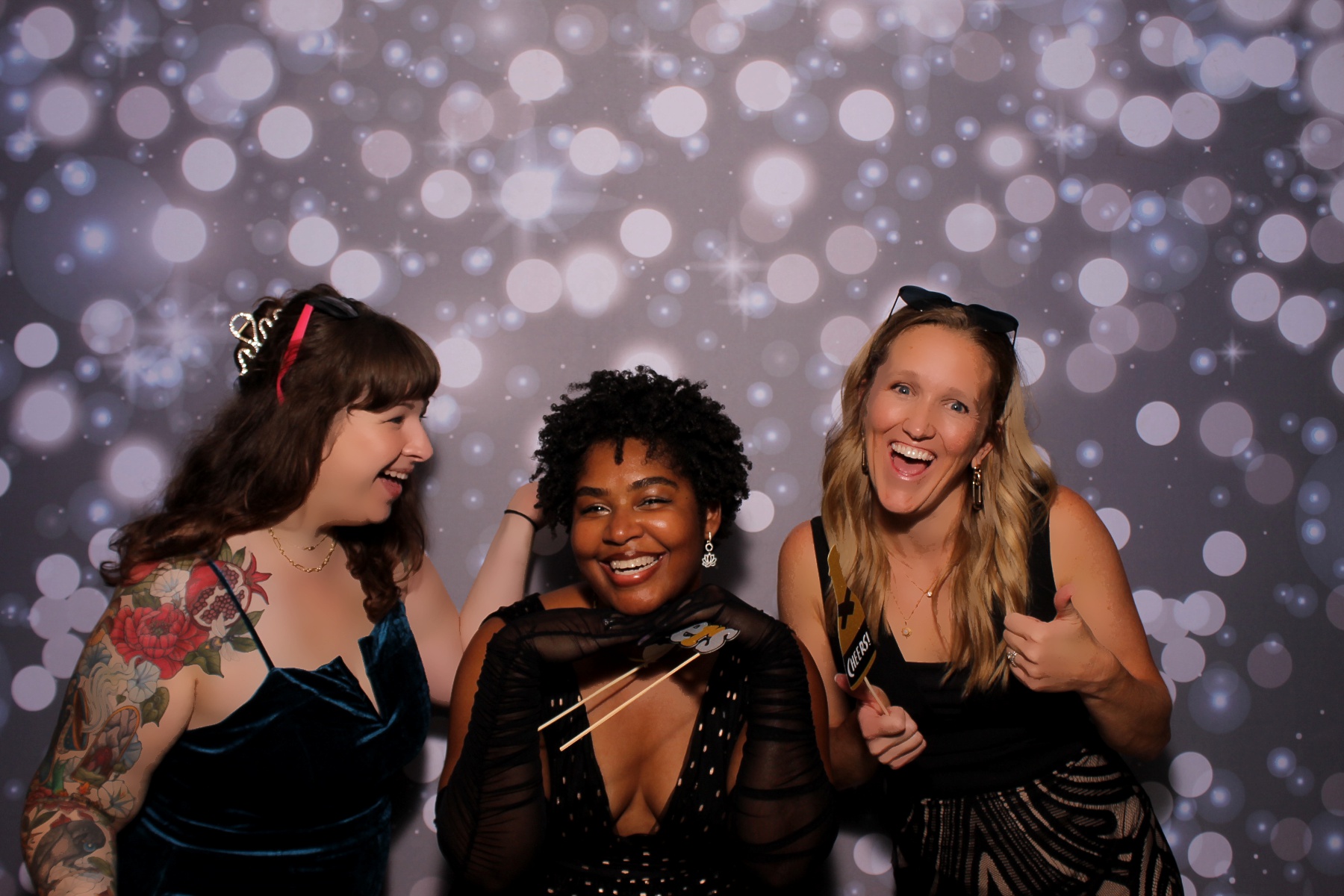 The Givys | View more photos from the event at gallery.photoboothcincy.com/u/PhotoBoothCincy/The-Givys