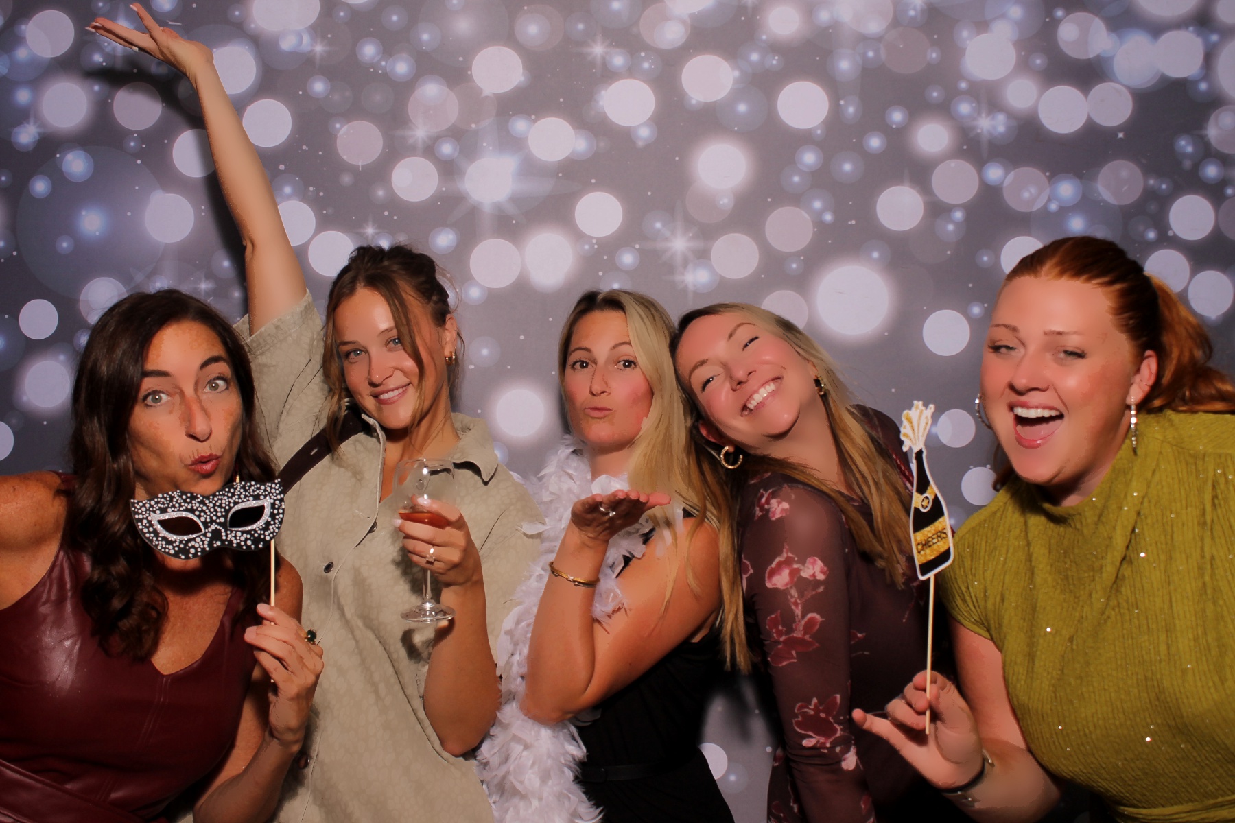 The Givys | View more photos from the event at gallery.photoboothcincy.com/u/PhotoBoothCincy/The-Givys