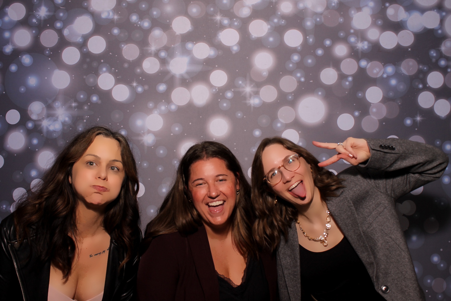 The Givys | View more photos from the event at gallery.photoboothcincy.com/u/PhotoBoothCincy/The-Givys