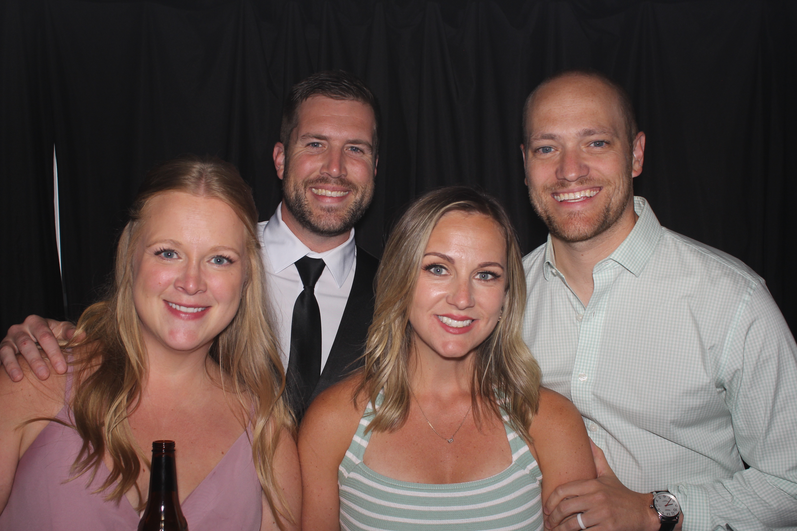 The Hortons | View more photos from the event at gallery.photoboothcincy.com/u/PhotoBoothCincy/The-Hortons