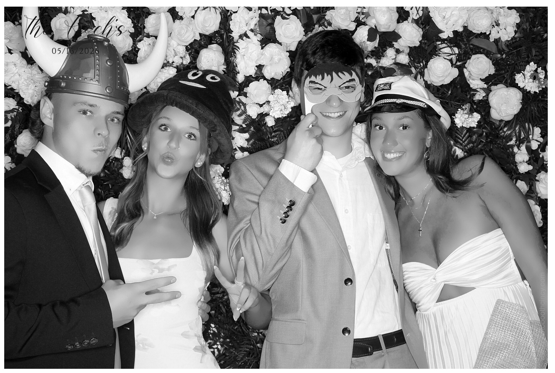 The Koch's Wedding | View more photos from the event at gallery.photoboothcincy.com/u/PhotoBoothCincy/The-Kochs-Wedding