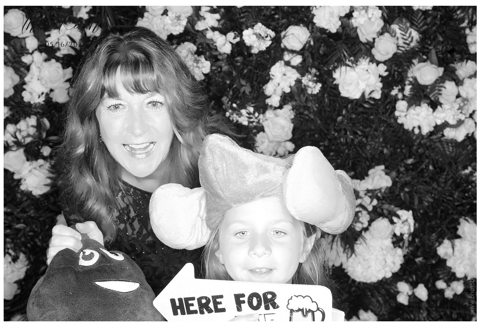 The Koch's Wedding | View more photos from the event at gallery.photoboothcincy.com/u/PhotoBoothCincy/The-Kochs-Wedding