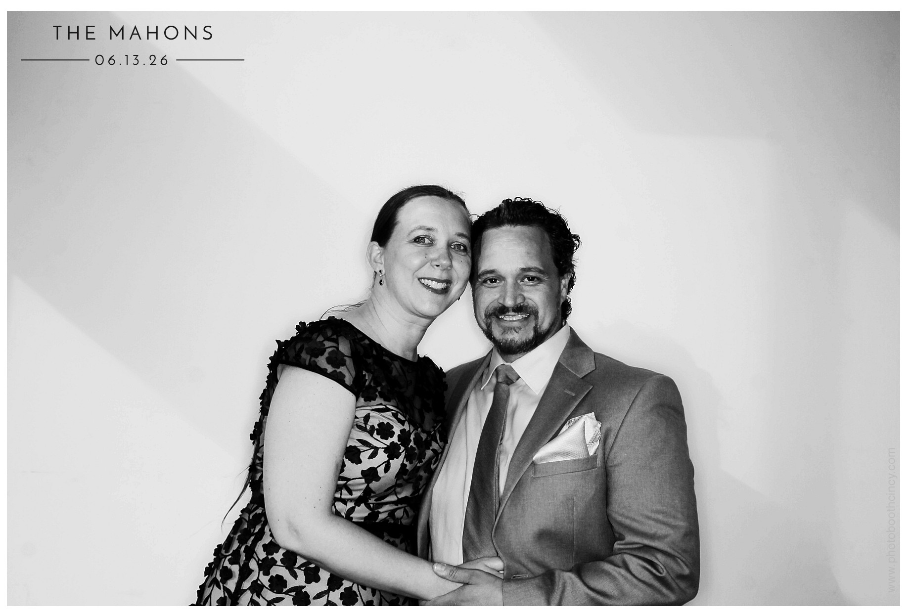 The Mahons | View more photos from the event at gallery.photoboothcincy.com/u/PhotoBoothCincy/The-Mahons