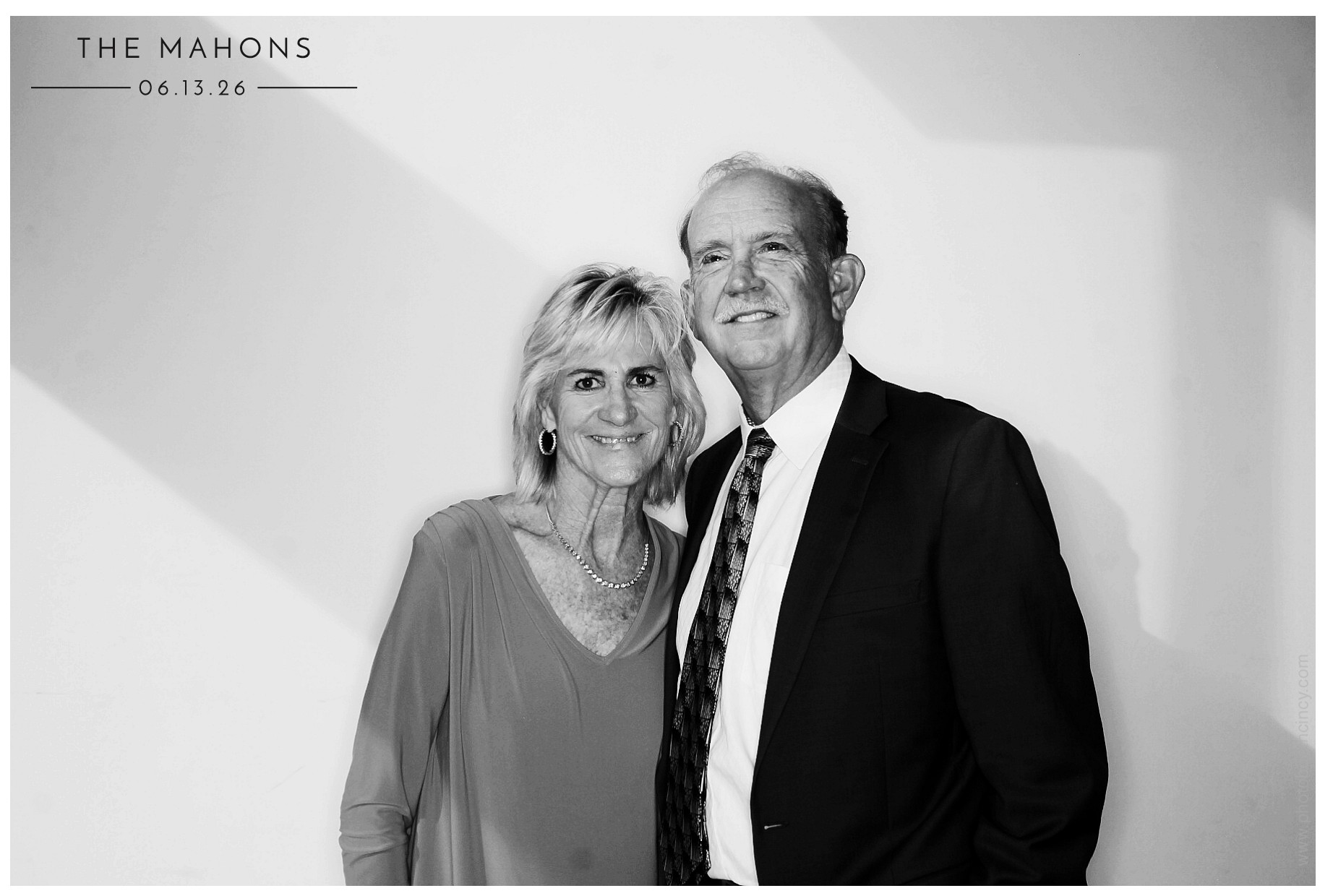 The Mahons | View more photos from the event at gallery.photoboothcincy.com/u/PhotoBoothCincy/The-Mahons