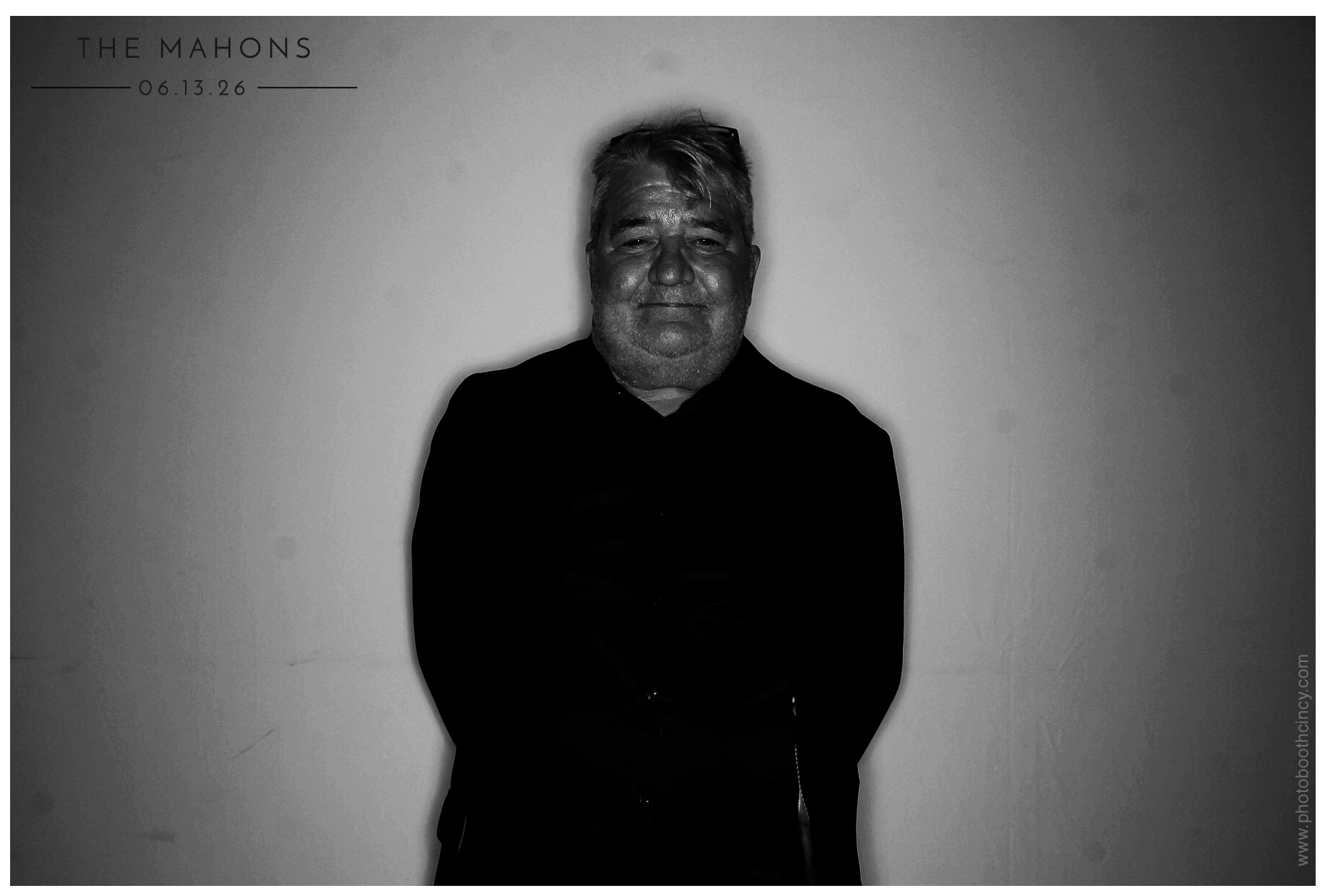 The Mahons | View more photos from the event at gallery.photoboothcincy.com/u/PhotoBoothCincy/The-Mahons