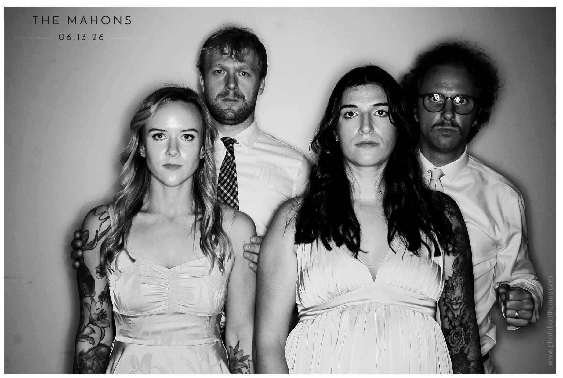 The Mahons | View more photos from the event at gallery.photoboothcincy.com/u/PhotoBoothCincy/The-Mahons