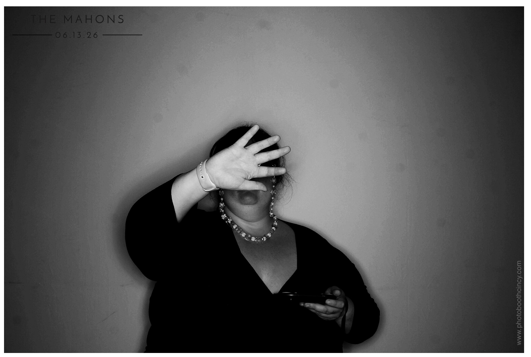 The Mahons | View more photos from the event at gallery.photoboothcincy.com/u/PhotoBoothCincy/The-Mahons