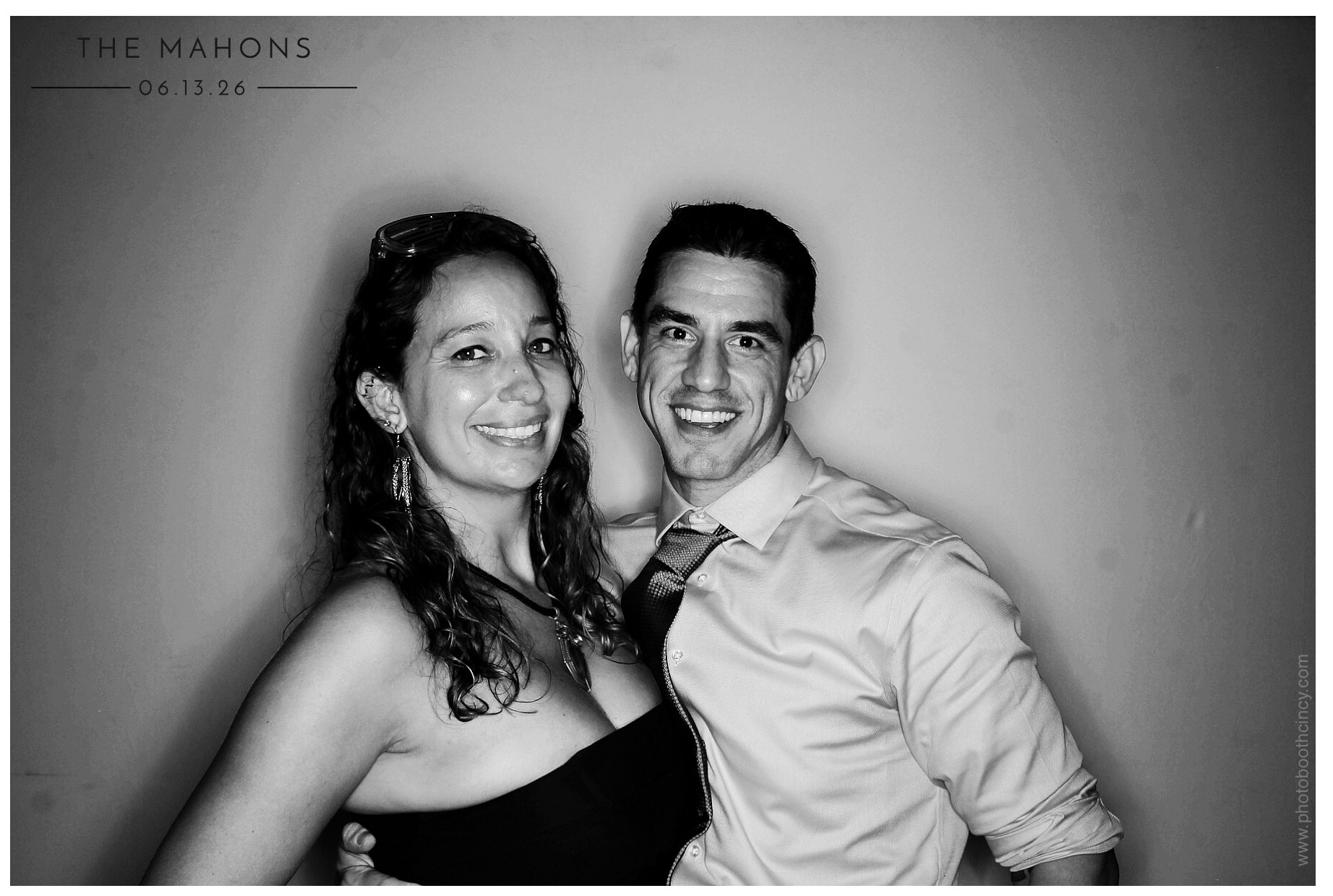 The Mahons | View more photos from the event at gallery.photoboothcincy.com/u/PhotoBoothCincy/The-Mahons