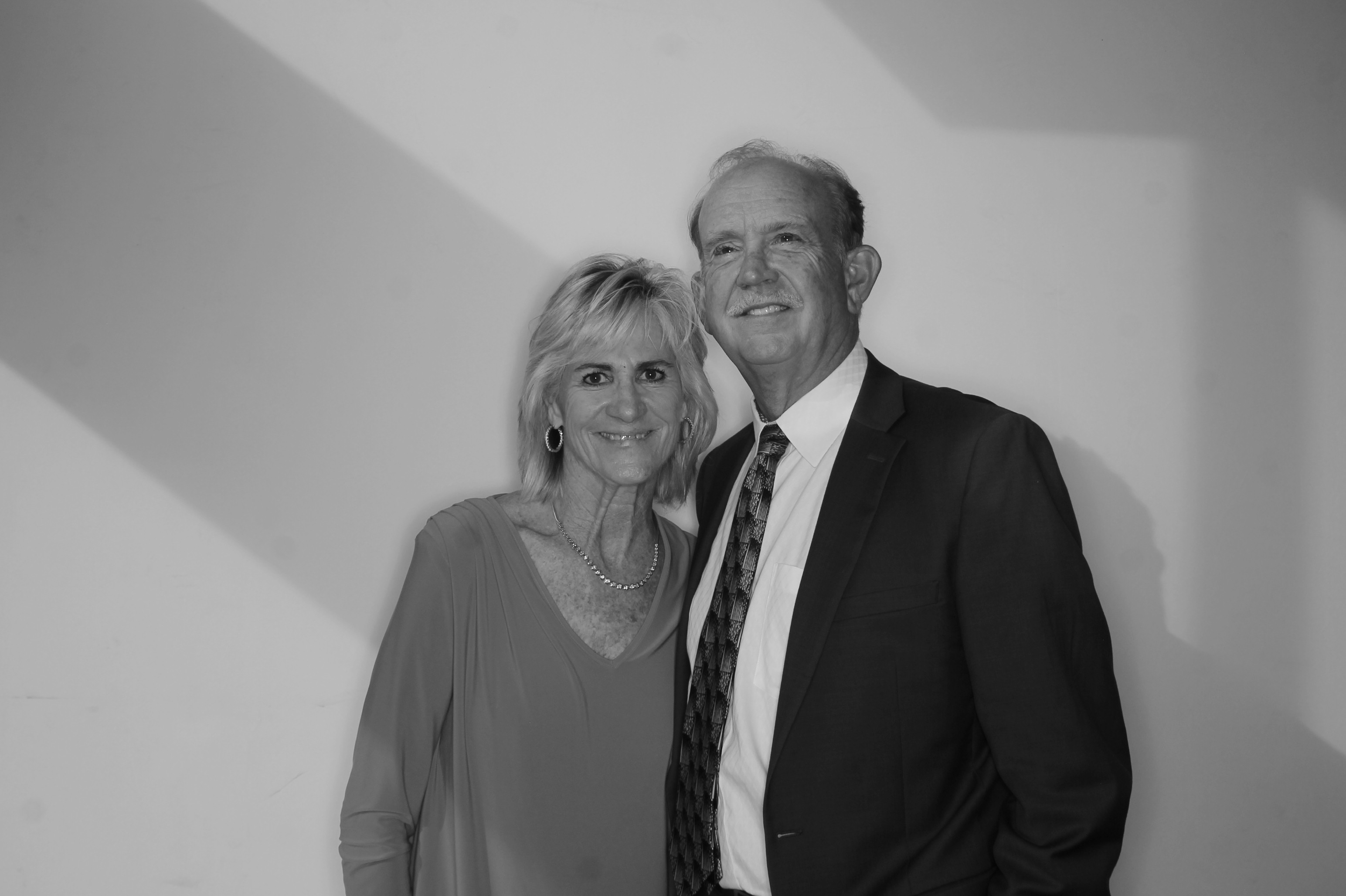 The Mahons | View more photos from the event at gallery.photoboothcincy.com/u/PhotoBoothCincy/The-Mahons