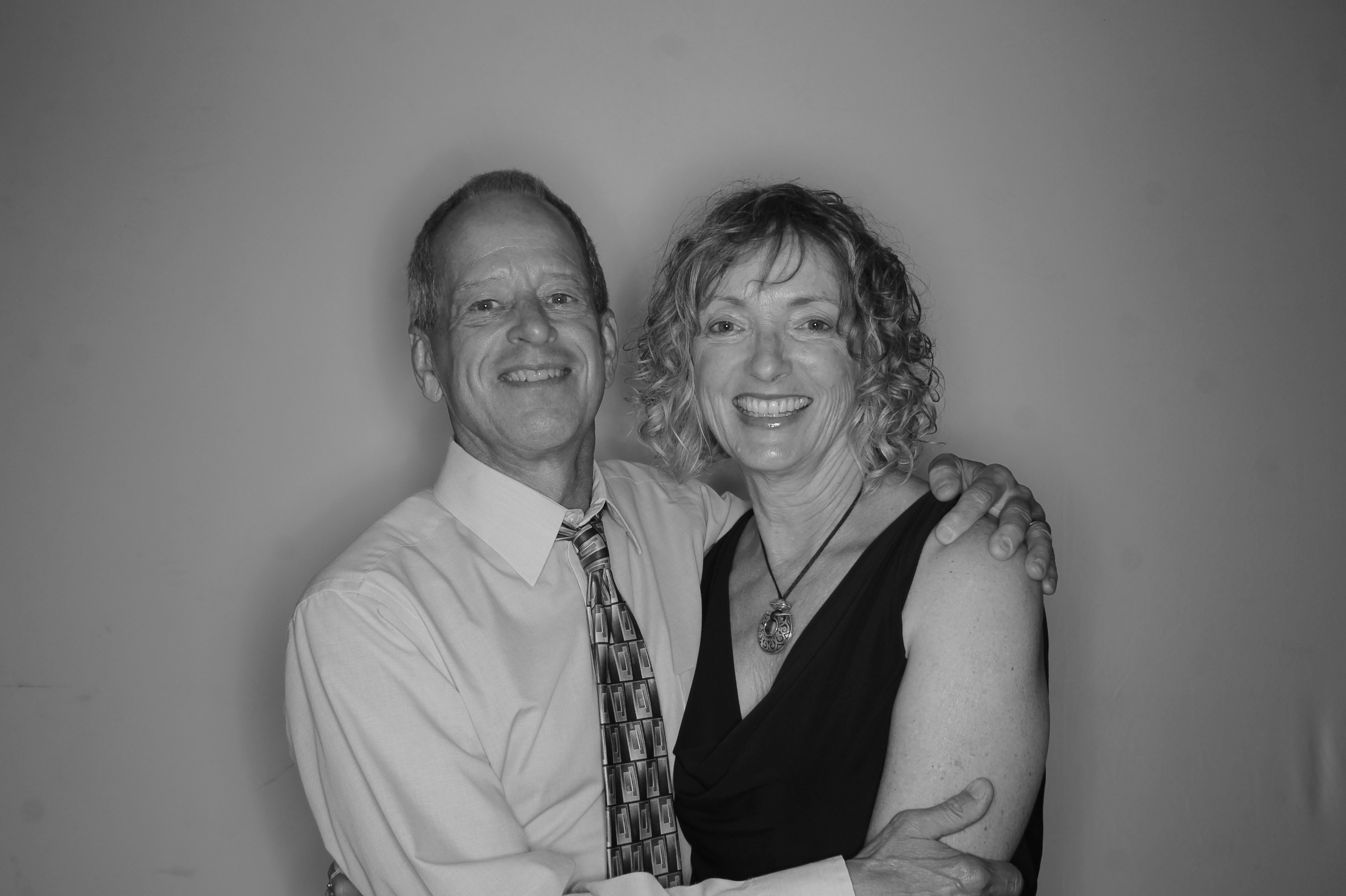 The Mahons | View more photos from the event at gallery.photoboothcincy.com/u/PhotoBoothCincy/The-Mahons