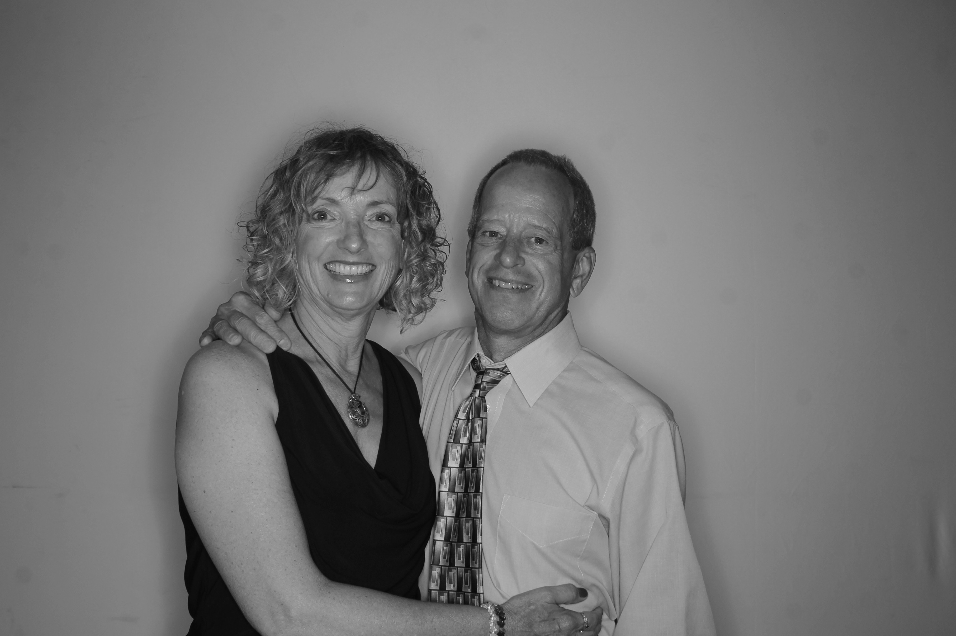 The Mahons | View more photos from the event at gallery.photoboothcincy.com/u/PhotoBoothCincy/The-Mahons