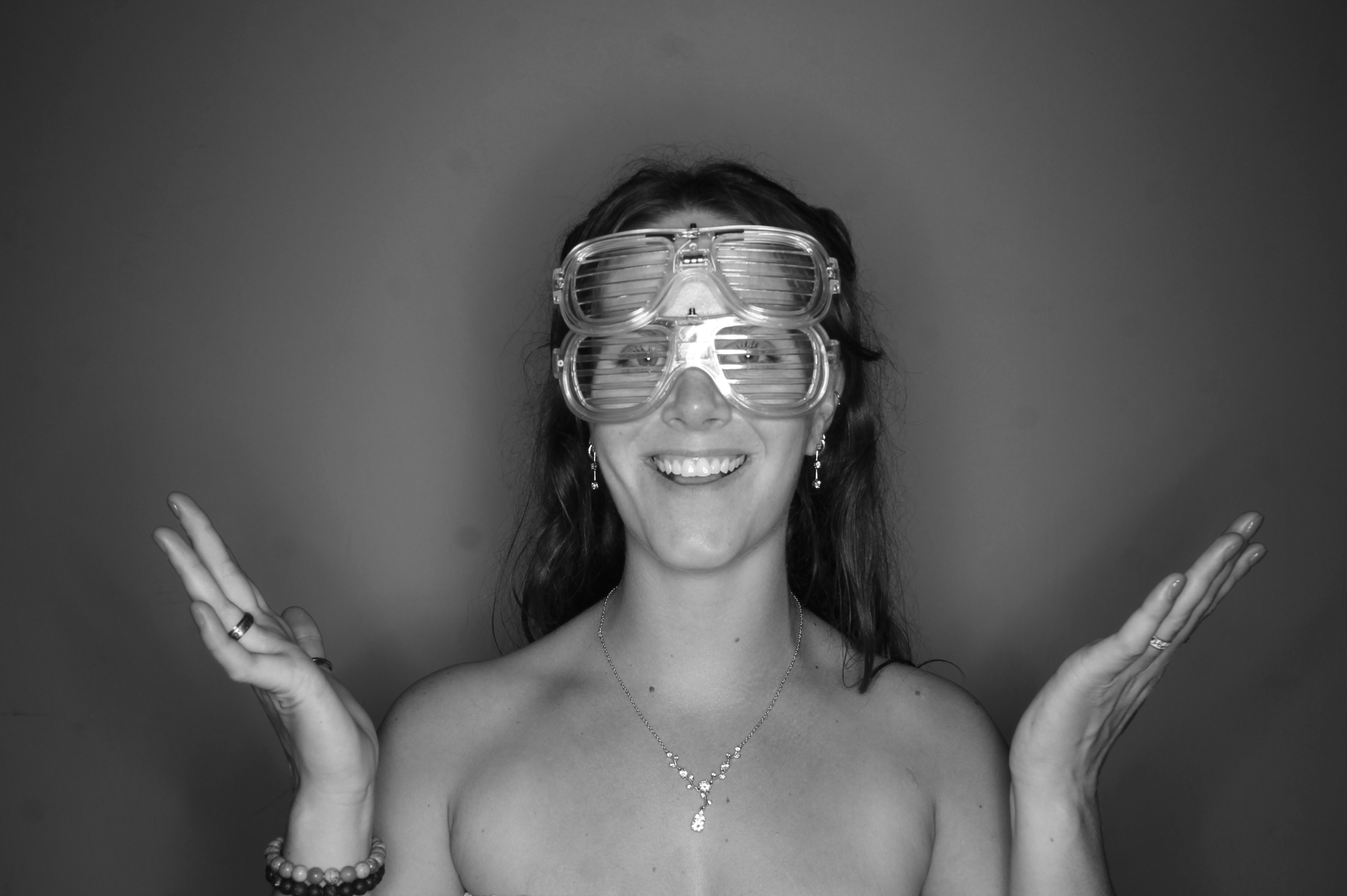 The Mahons | View more photos from the event at gallery.photoboothcincy.com/u/PhotoBoothCincy/The-Mahons