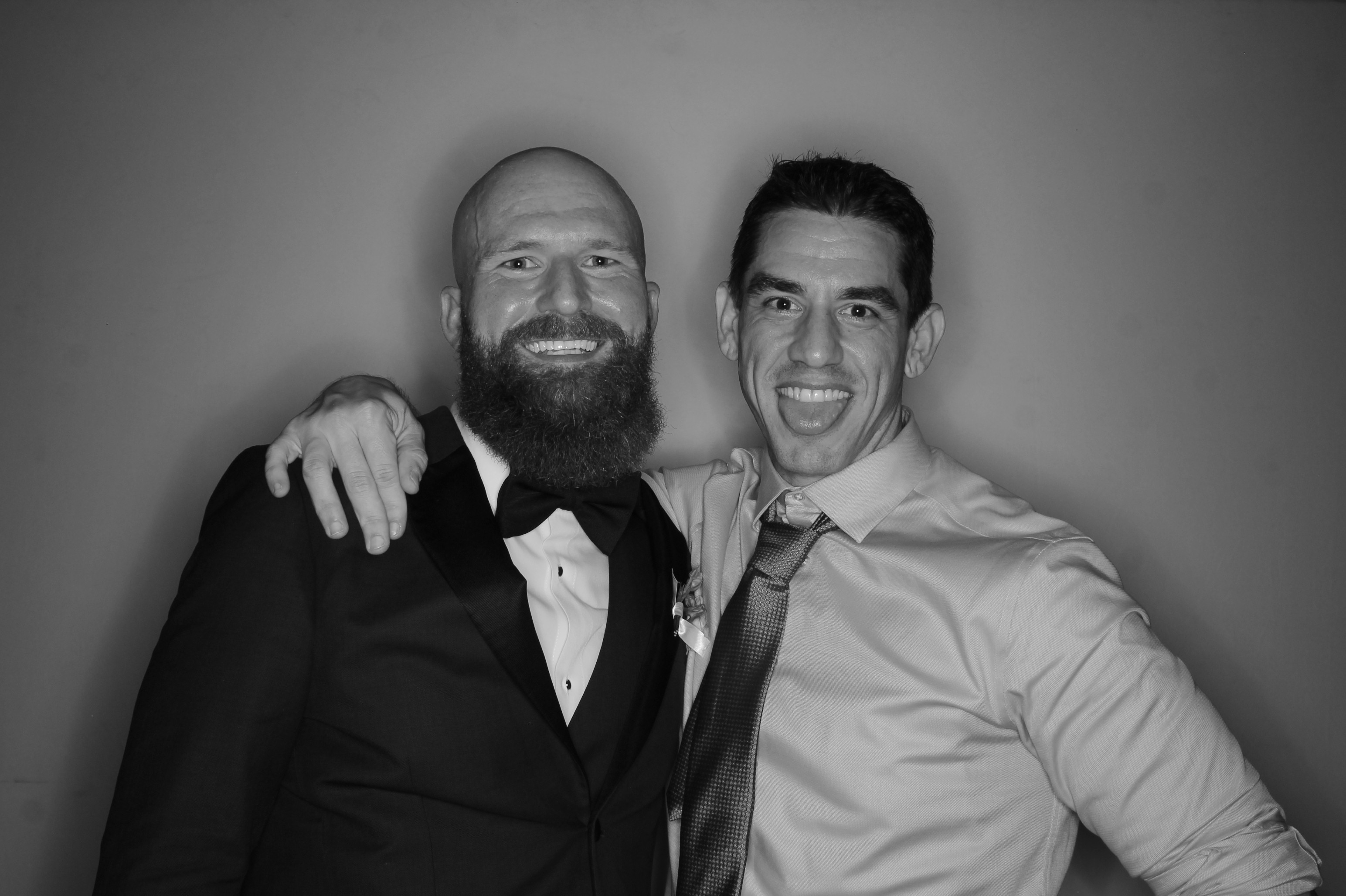The Mahons | View more photos from the event at gallery.photoboothcincy.com/u/PhotoBoothCincy/The-Mahons