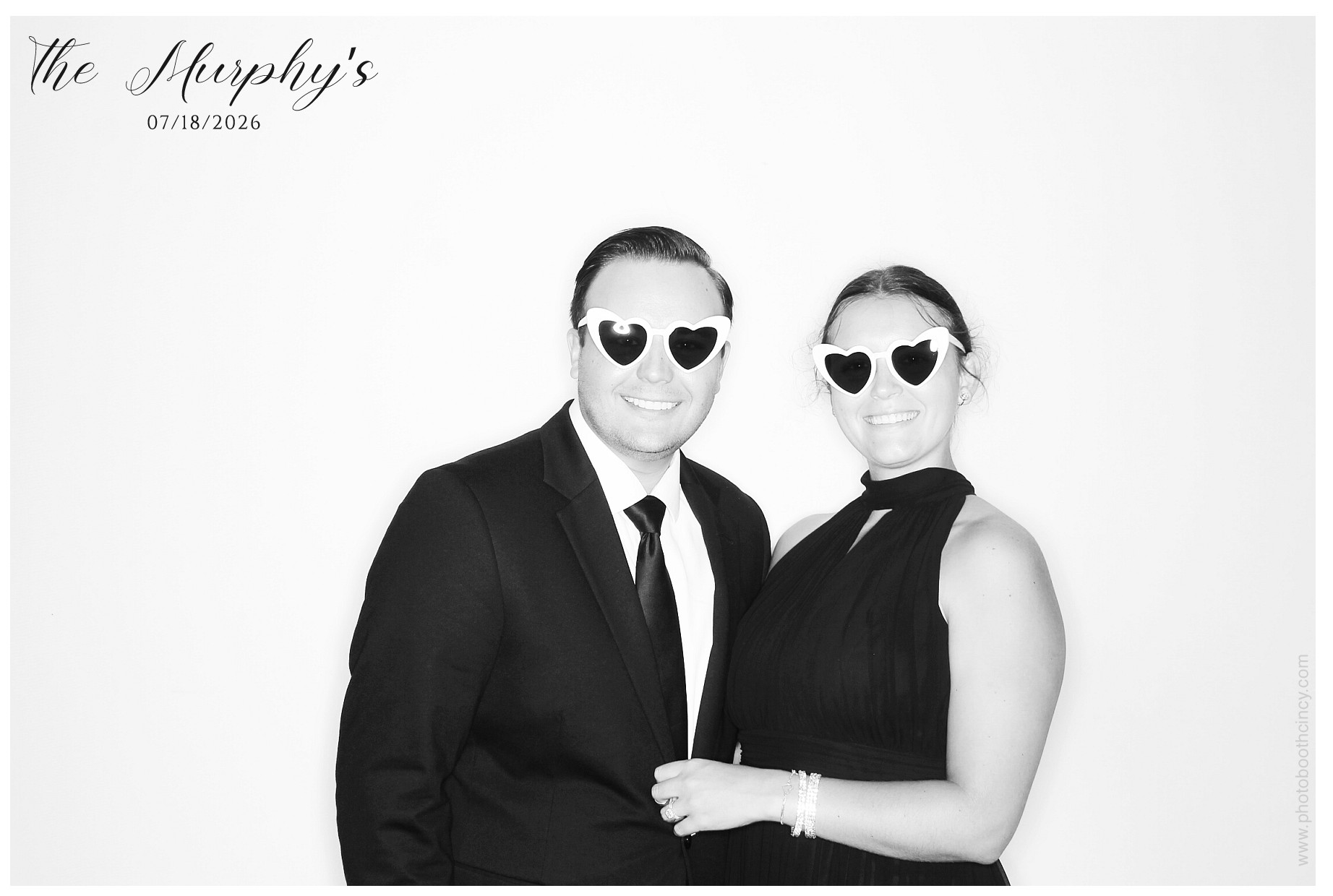 The Murphy's | View more photos from the event at gallery.photoboothcincy.com/u/PhotoBoothCincy/The-Murphys